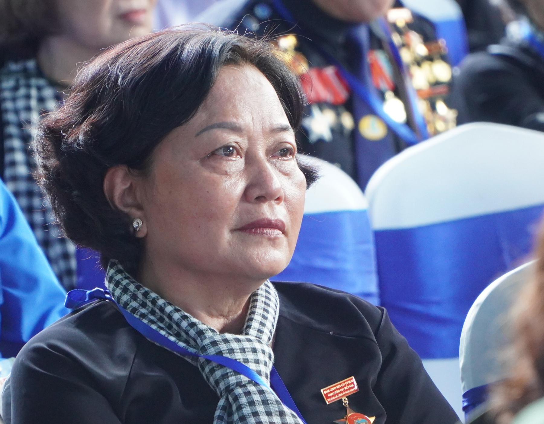 Nguy&ecirc;n Chủ tịch nước Nguyễn Minh Triết dự Lễ kỷ niệm 50 năm thống nhất đất nước- Ảnh 2.