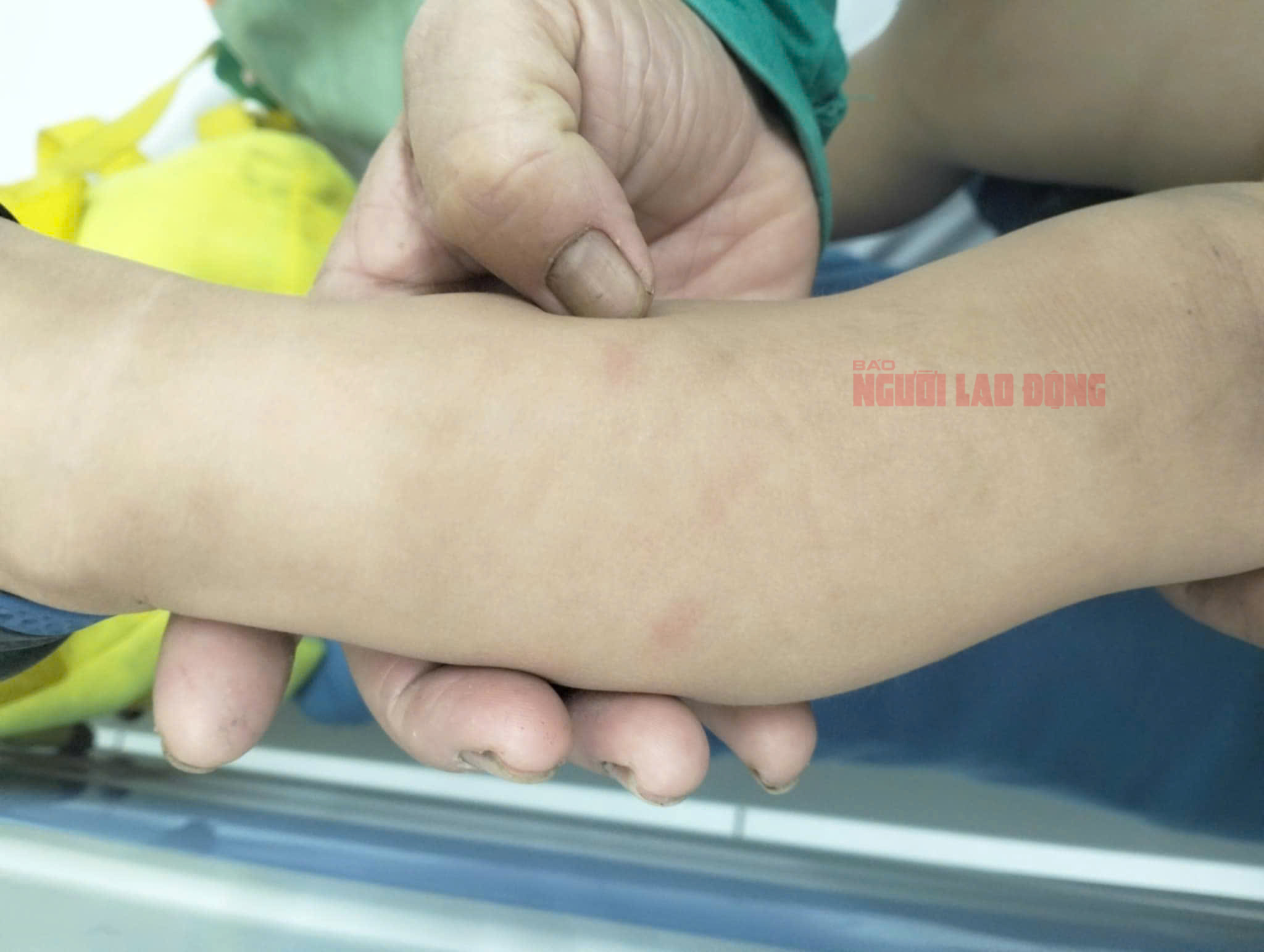 Nữ giáo viên đánh trẻ dã man: Kết quả điều tra ban đầu từ Công an Quảng Nam- Ảnh 5.
