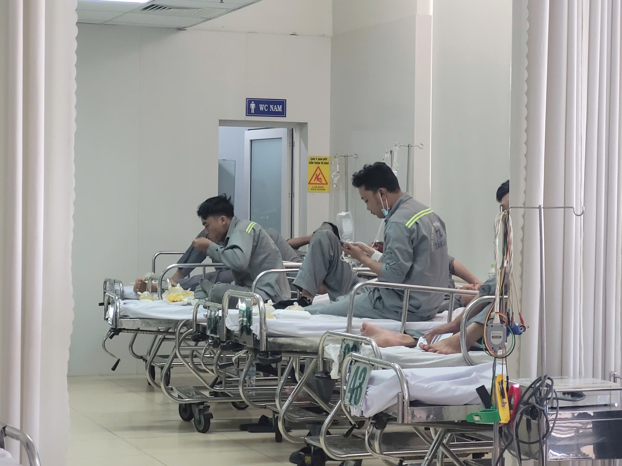 B&agrave; Rịa - Vũng T&agrave;u: Cấp cứu 31 người nghi ngộ độc kh&iacute;- Ảnh 1.