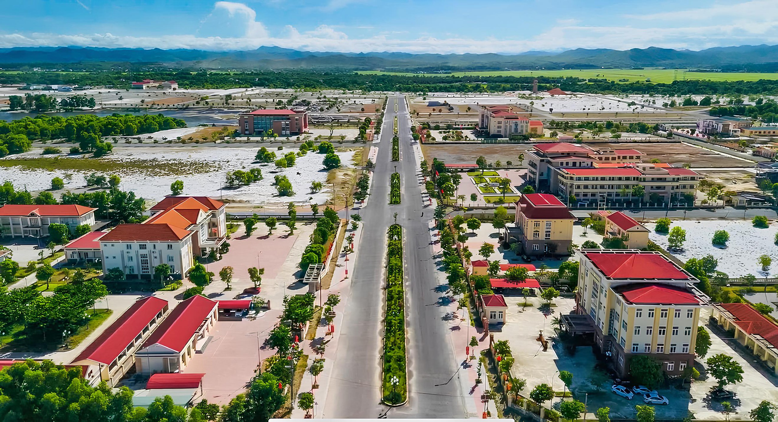 Quảng Bình: Huyện Quảng Trạch từ 16 xã còn 5, tên mới đầy bản sắc- Ảnh 1.