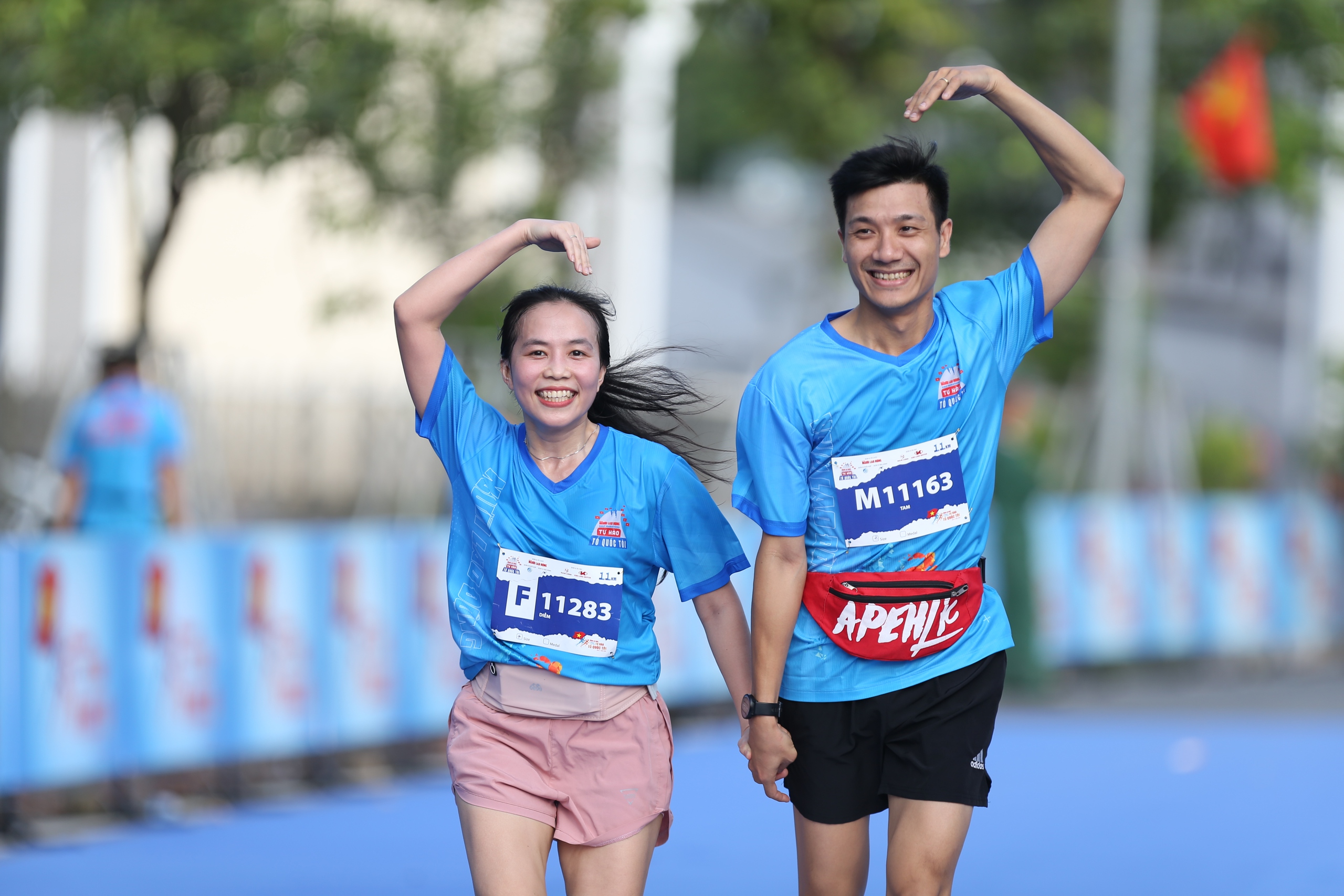 Những h&igrave;nh ảnh ấn tượng tr&ecirc;n đường chạy "Tự h&agrave;o Tổ quốc t&ocirc;i" lần 2- Ảnh 25.