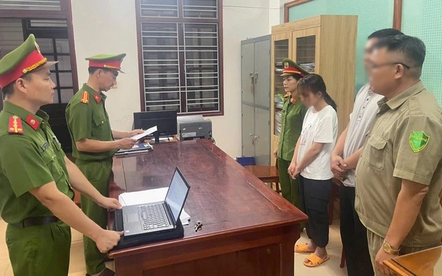 Phía sau tội ác