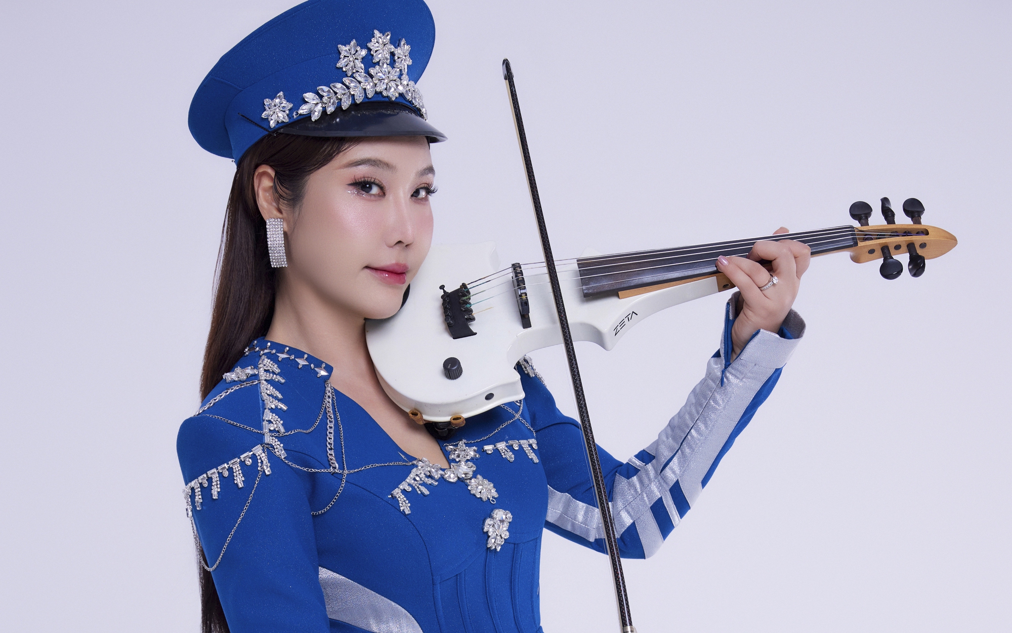 Nghệ sĩ violin Hàn Quốc JMI KO với show case Bella Queen

