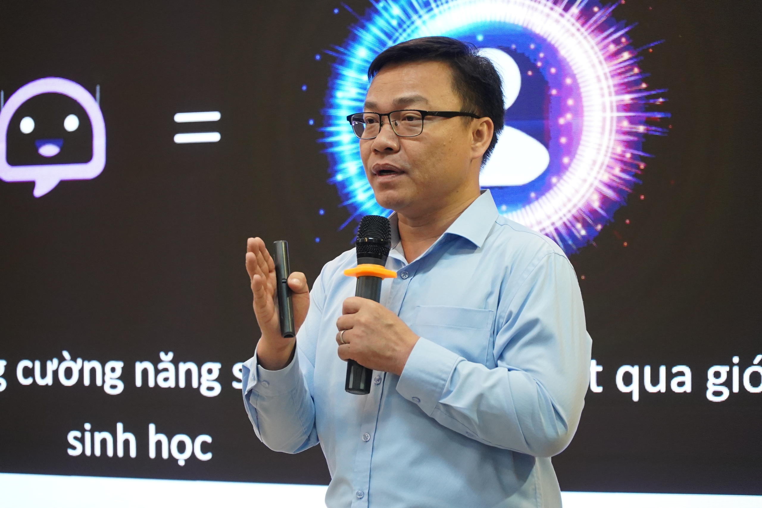 “TP HCM – THÀNH PHỐ VÌ NHÂN DÂN”:
Bước ngoặt trong cải cách hành chính để phục vụ người dân tốt hơn- Ảnh 10.