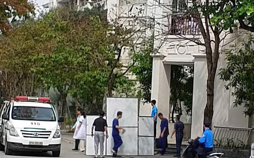 Sập lan can trường học, một số học sinh bị thương