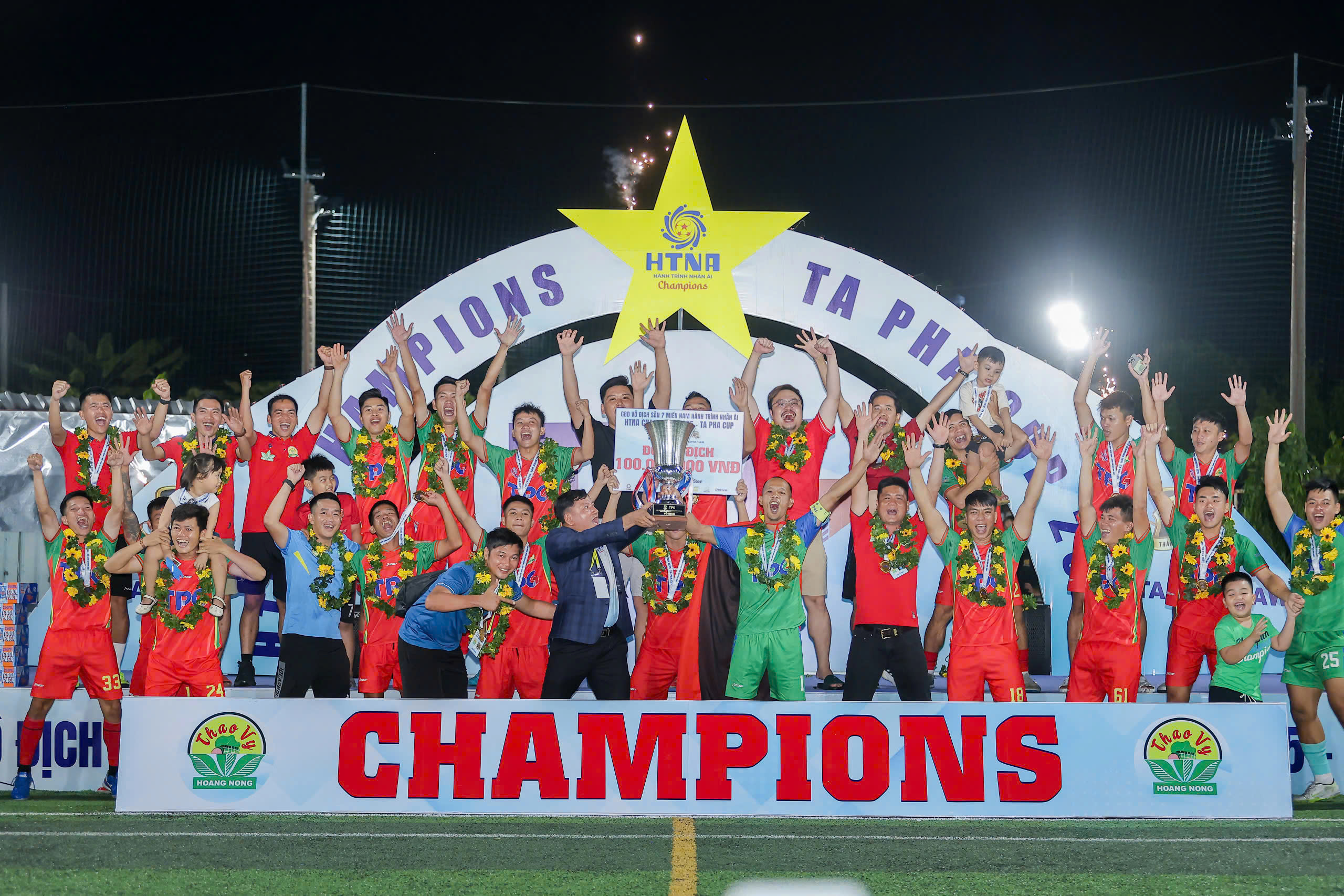 Ho&agrave;ng N&ocirc;ng Thảo Vy v&ocirc; địch Ta Pha Cup 2025, lấy 100 triệu đồng tiền thưởng- Ảnh 2.