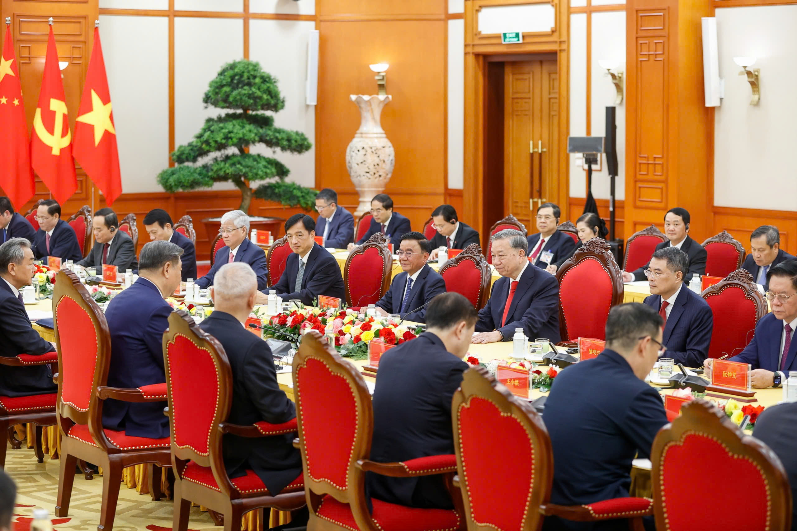 Tổng Bí thư Tô Lâm hội đàm với Tổng Bí thư, Chủ tịch Trung Quốc Tập Cận Bình- Ảnh 7.