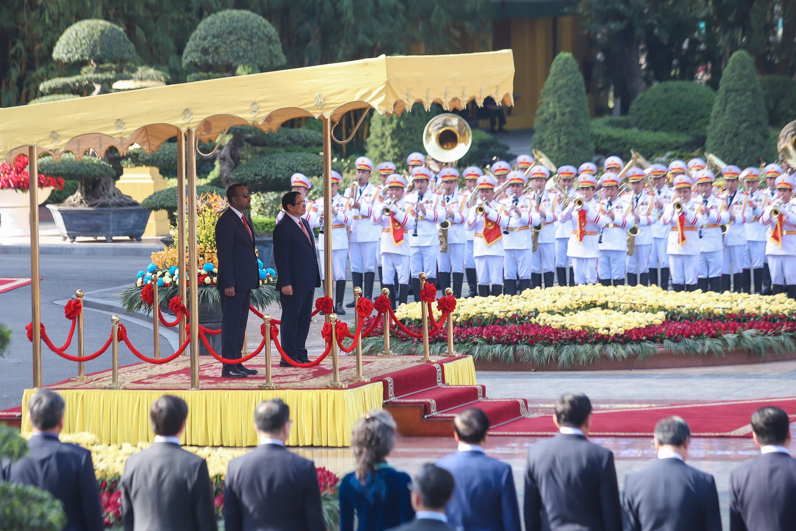 Thủ tướng Phạm Minh Ch&iacute;nh chủ tr&igrave; Lễ đ&oacute;n Thủ tướng Ethiopia- Ảnh 7.