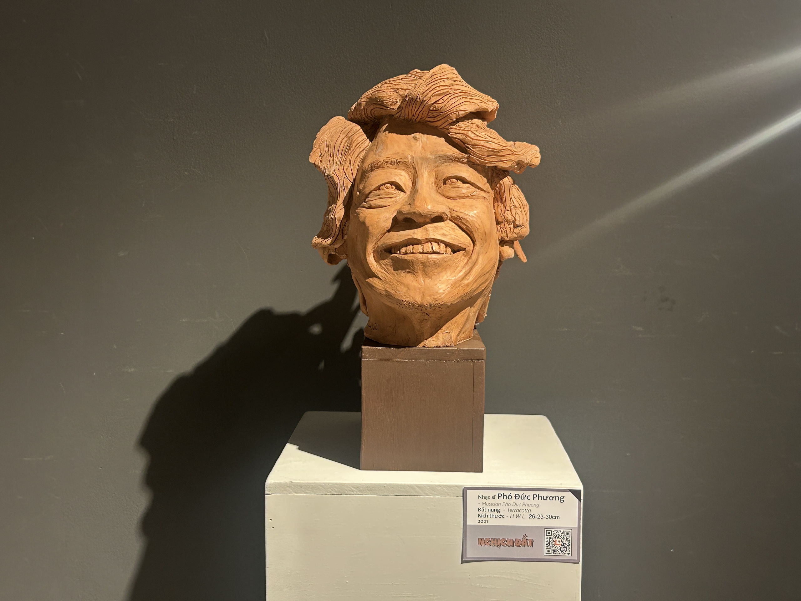 Cường Tuse gây "sốt" với tượng chân dung- Ảnh 6.
