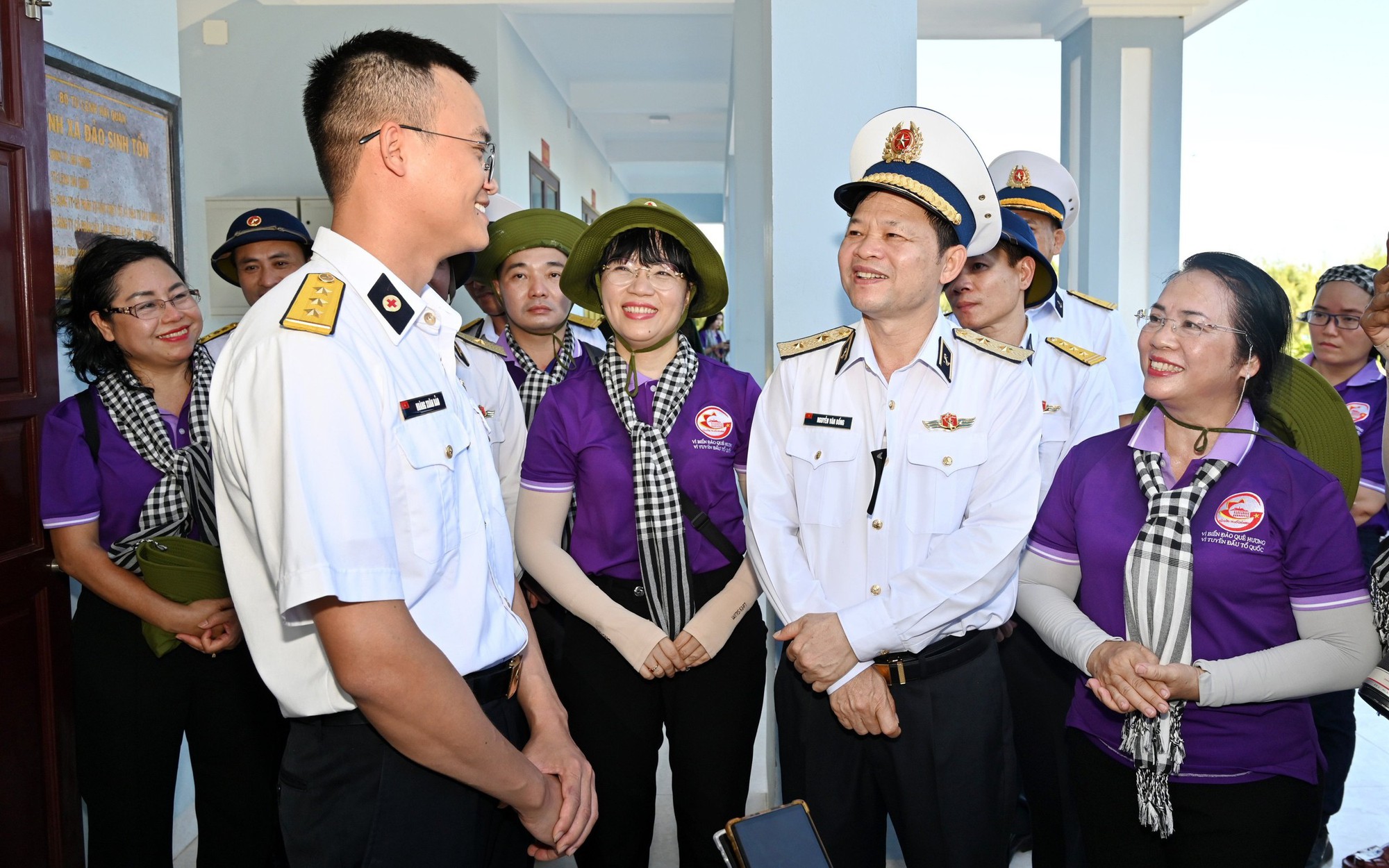 50 NĂM GIƯƠNG CAO NGỌN CỜ ĐẦU (*): Dấu ấn nghĩa tình, sáng tạo