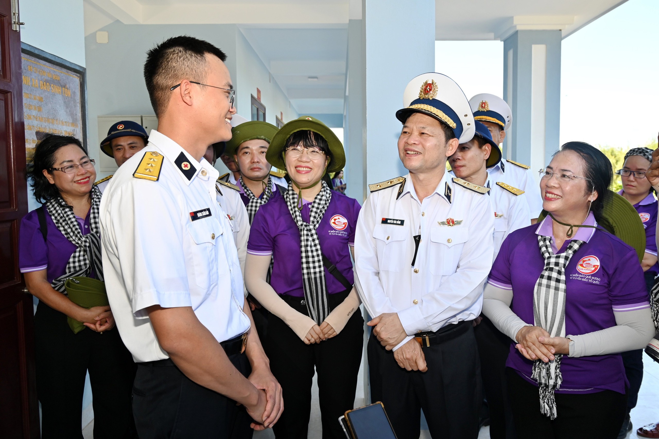 50 NĂM GIƯƠNG CAO NGỌN CỜ ĐẦU (*): Dấu ấn nghĩa tình, sáng tạo- Ảnh 2.