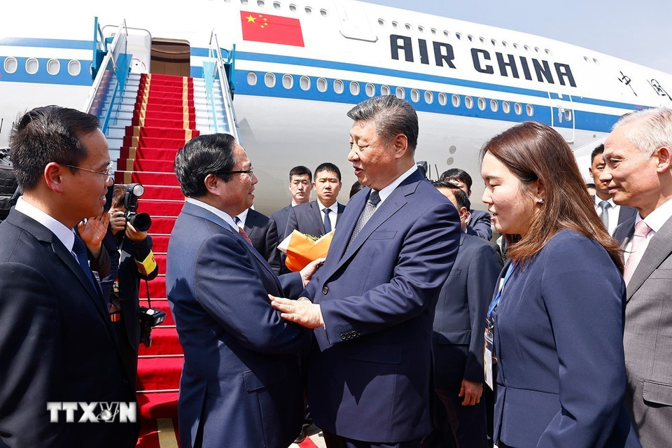 Thủ tướng Phạm Minh Ch&iacute;nh ra s&acirc;n bay tiễn Tổng B&iacute; thư, Chủ tịch Trung Quốc Tập Cận B&igrave;nh- Ảnh 1.