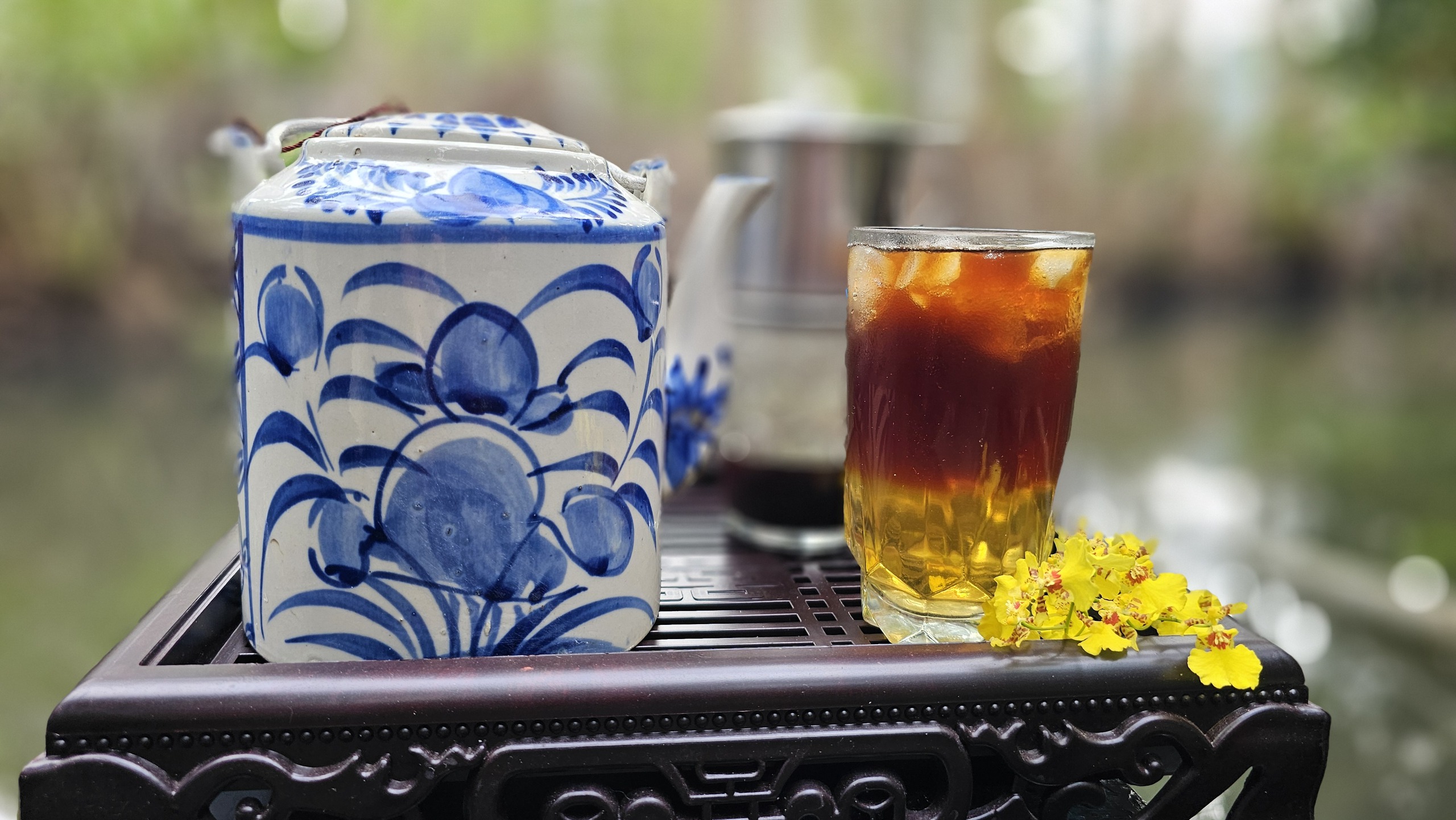 Ly tr&agrave; lai ở miền T&acirc;y Nam bộ