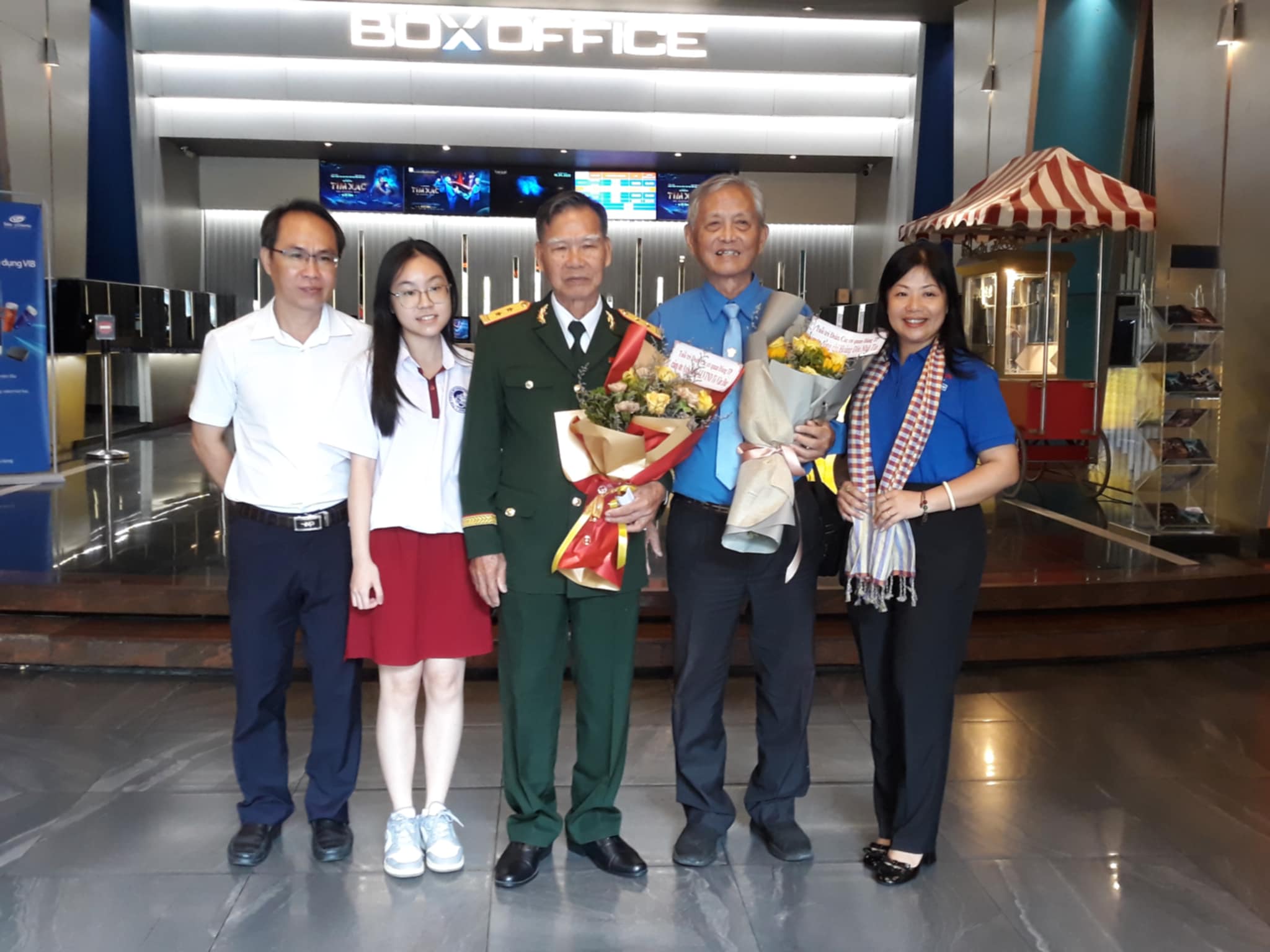 Anh h&ugrave;ng T&ocirc; Văn Đực bất ngờ với doanh thu "Địa đạo: Mặt trời trong b&oacute;ng tối"- Ảnh 4.