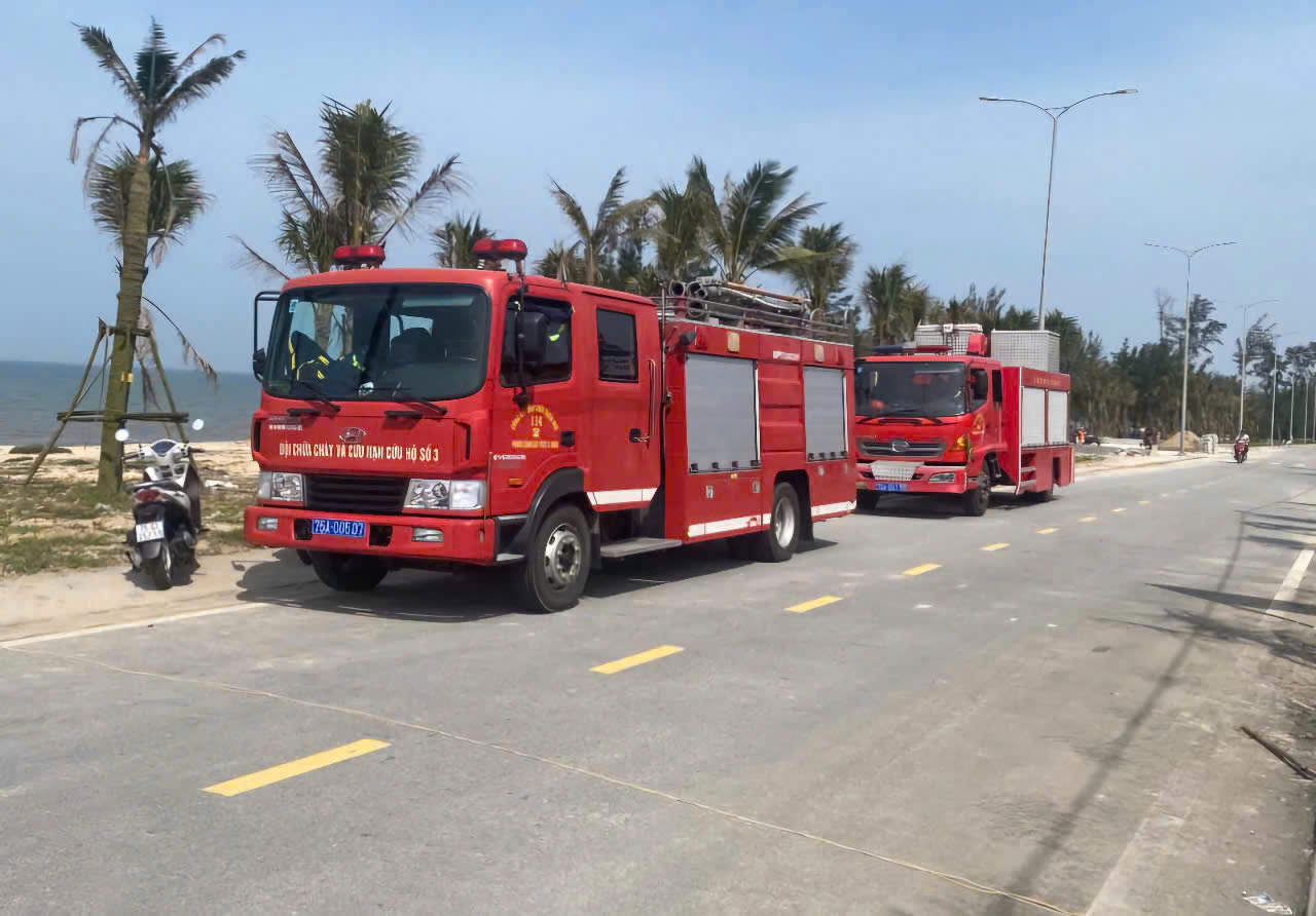 Nam sinh lớp 7 c&ugrave;ng bạn đi tắm biển th&igrave; gặp nạn- Ảnh 2.