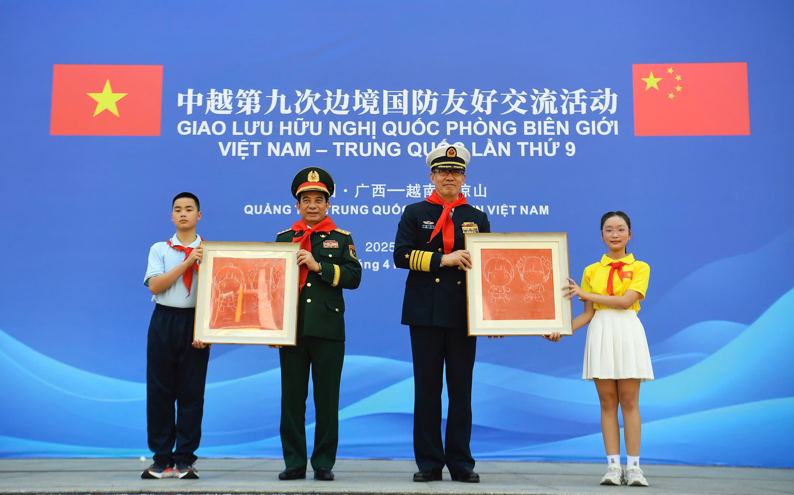 Hải qu&acirc;n Việt Nam - Trung Quốc tuần tra li&ecirc;n hợp tr&ecirc;n vịnh Bắc Bộ- Ảnh 8.