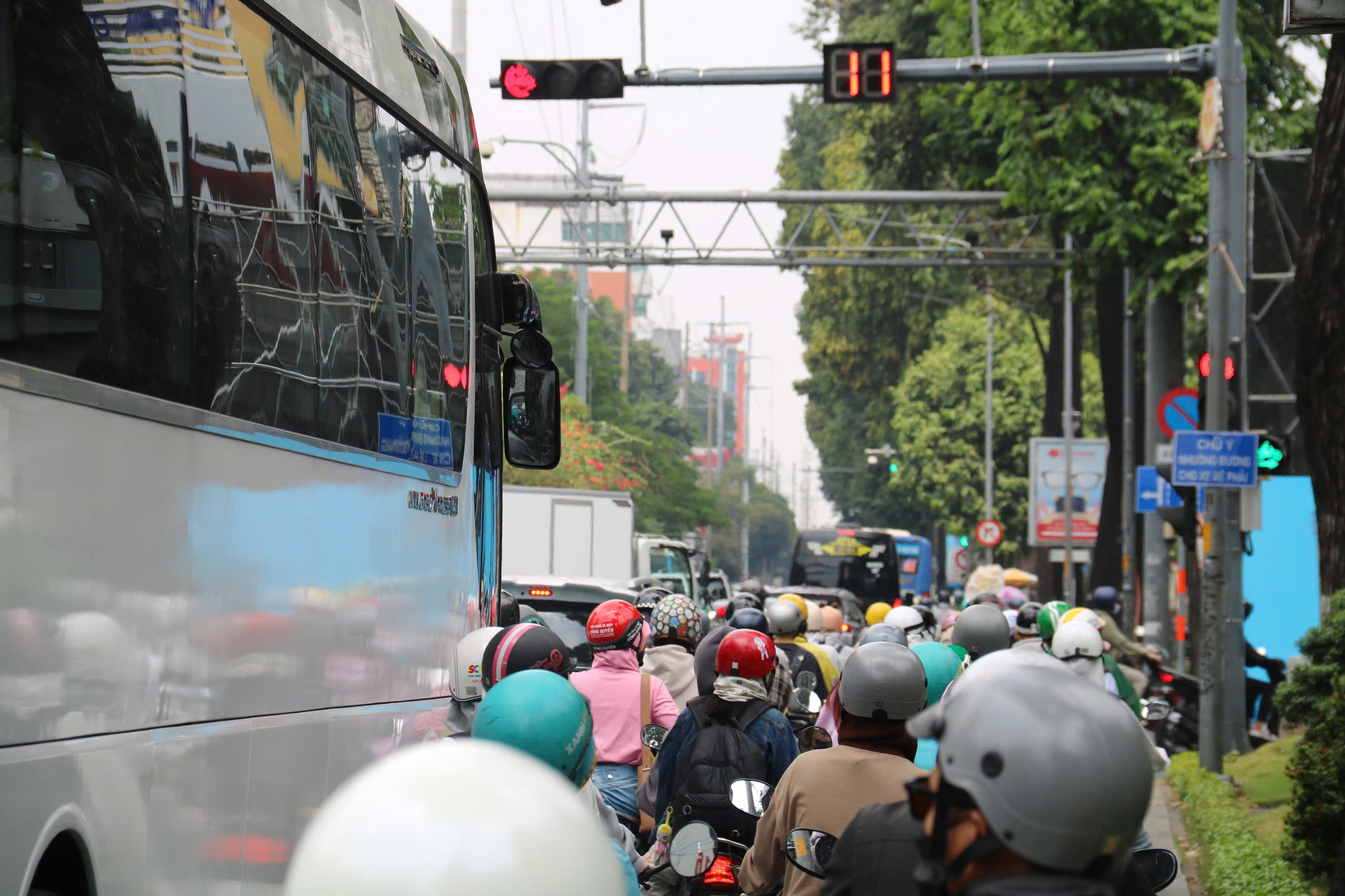 TP HCM có phương án mới để giảm kẹt xe- Ảnh 10.