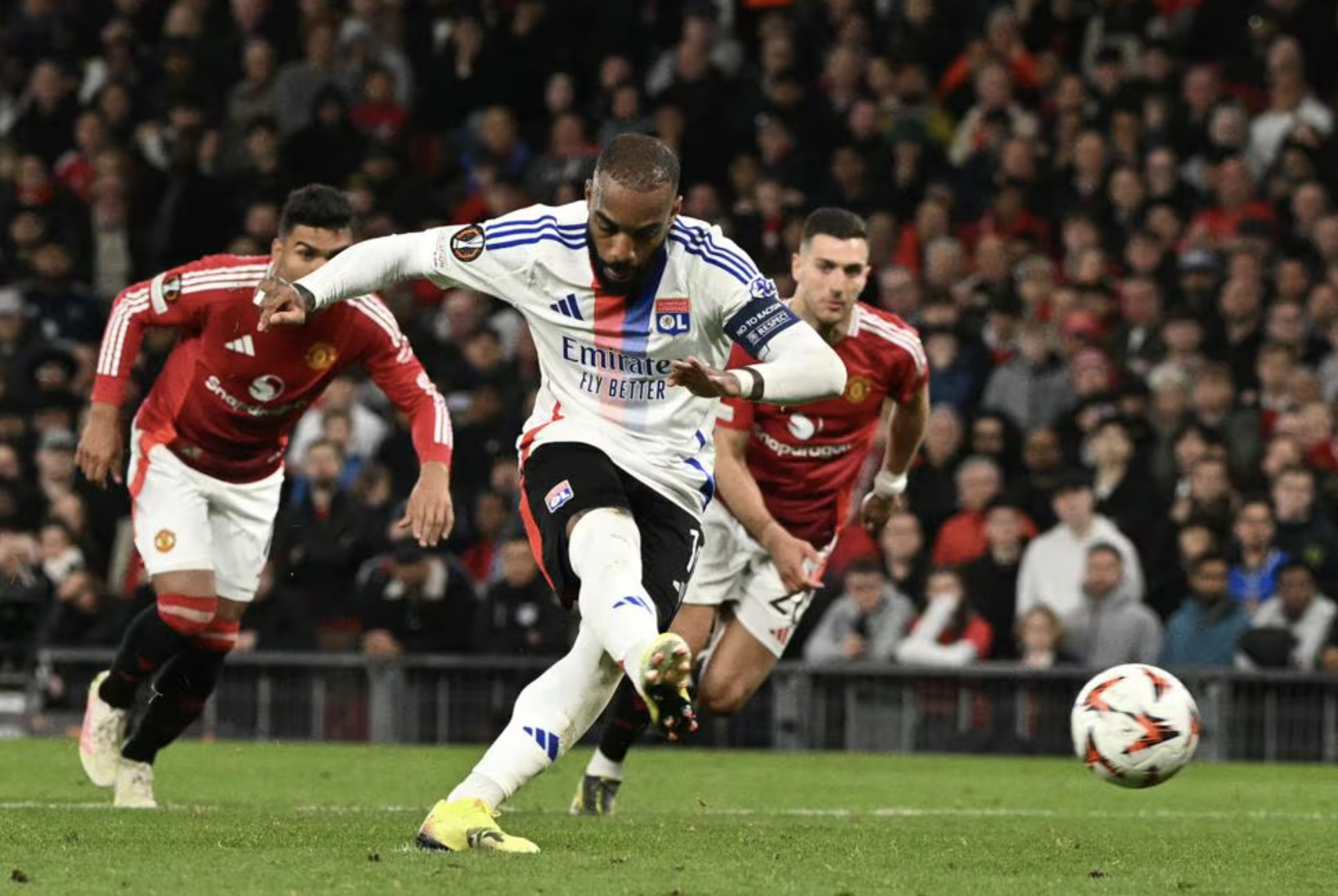 9 bàn thắng vỡ òa sân Old Trafford, Man United đoạt vé bán kết Europa League- Ảnh 10.