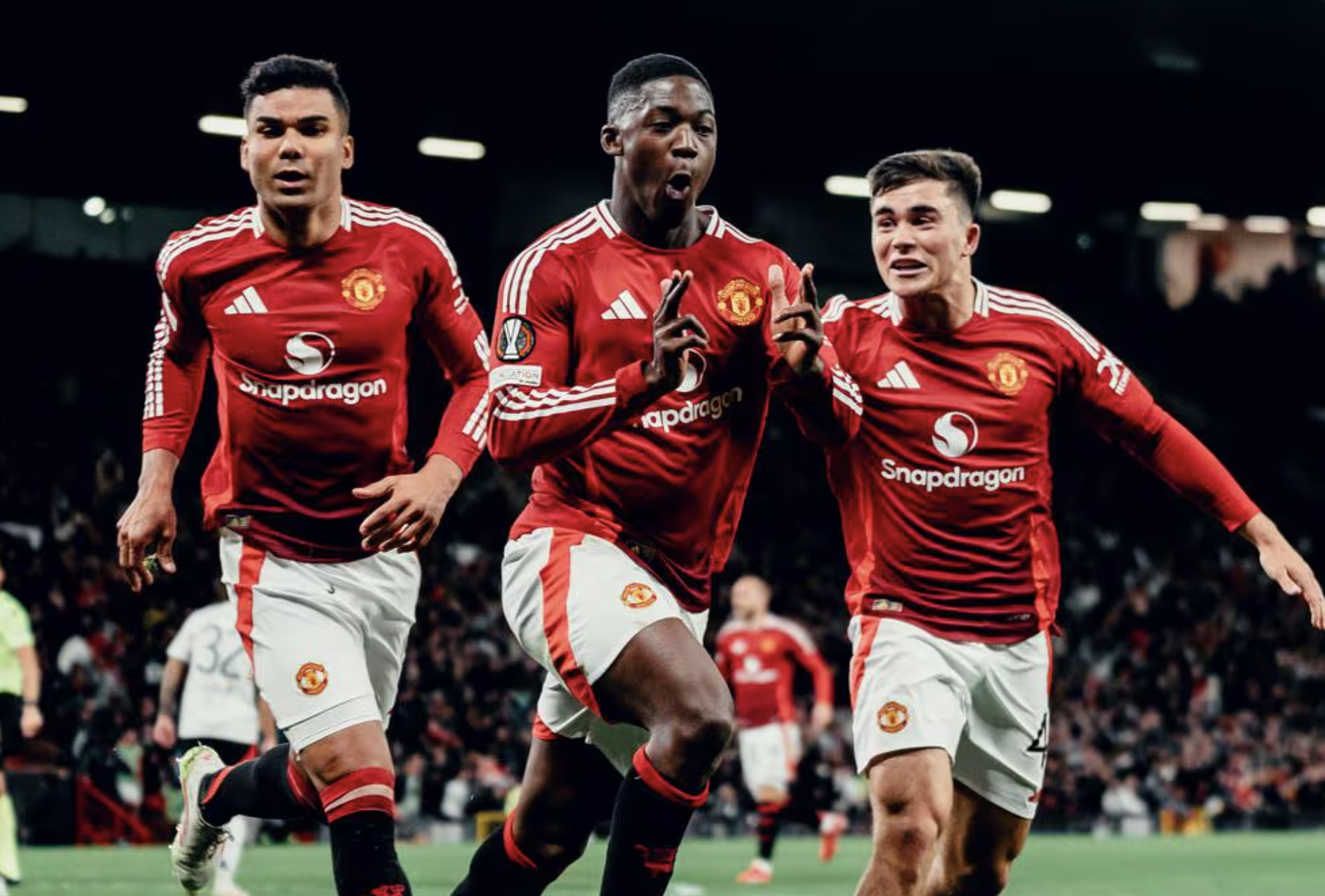 9 bàn thắng vỡ òa sân Old Trafford, Man United đoạt vé bán kết Europa League- Ảnh 13.