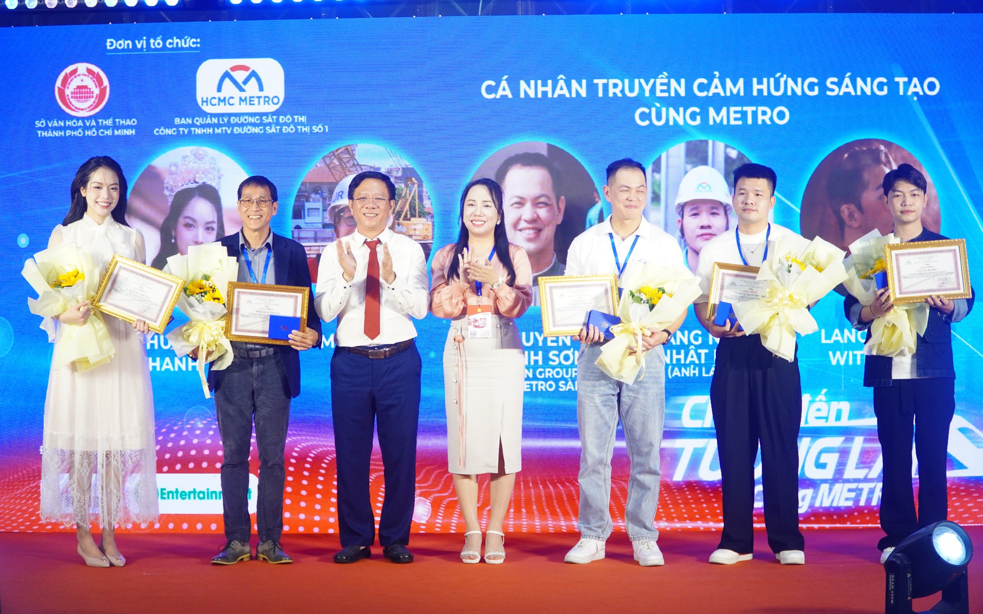 Trao giải cho các KOLs sáng tạo về Metro TP HCM