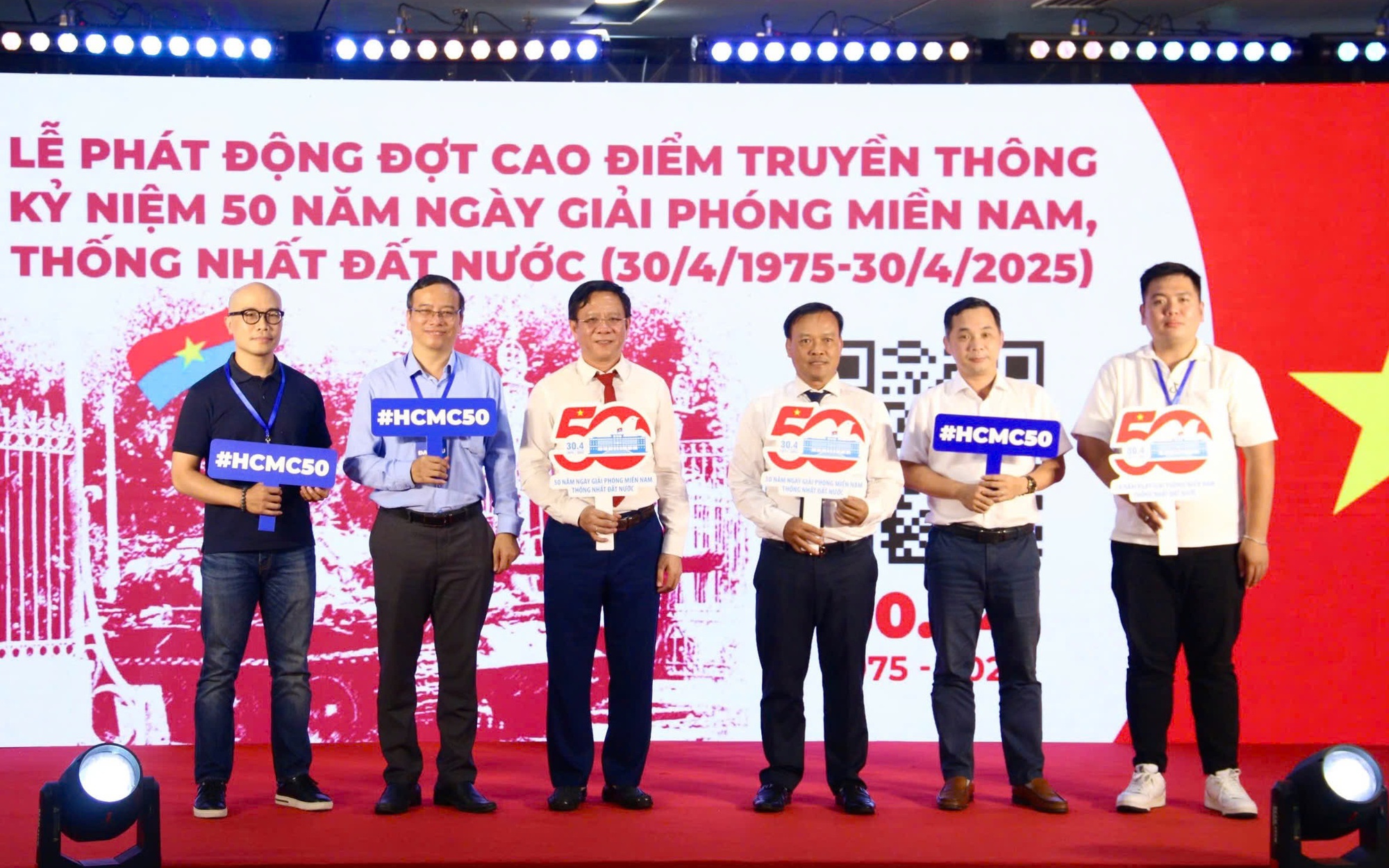 Trao giải cuộc thi "Chạm đến tương lai cùng Metro"