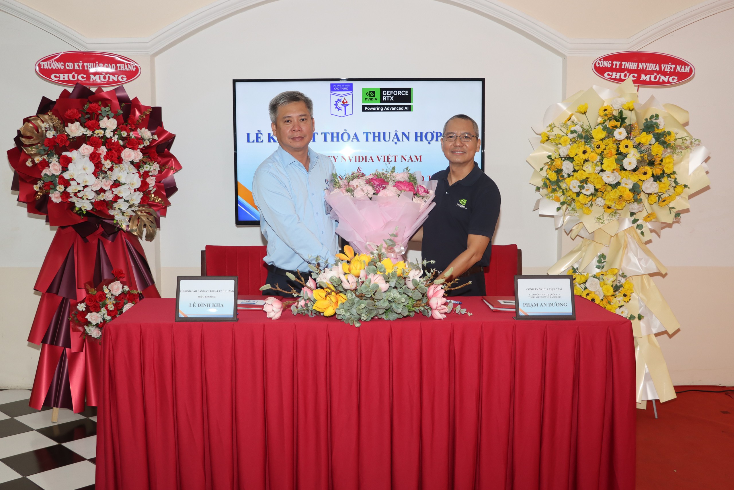 Sinh viên công nghệ thông tin "lập trình" tư duy để làm chủ AI- Ảnh 4.