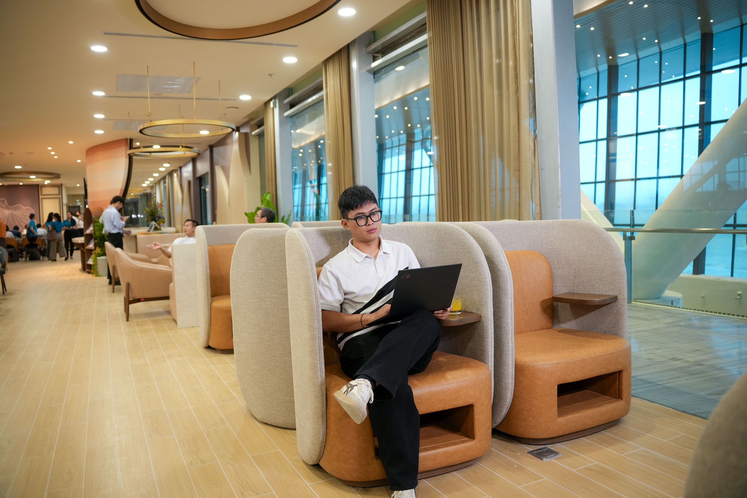 Trải nghiệm dịch vụ luxury tại Nh&agrave; ga T3- Ảnh 6.