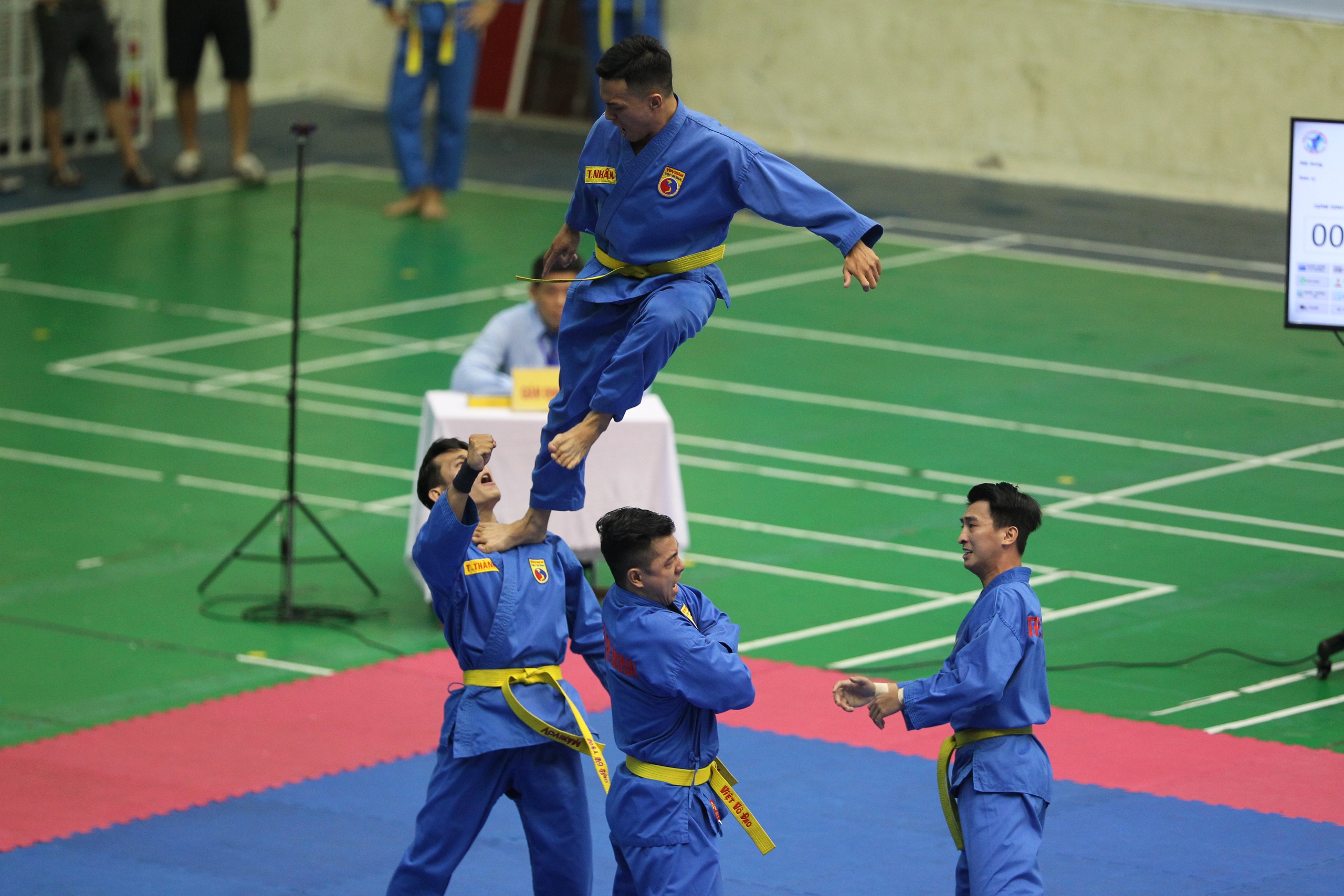 Khởi tranh Giải V&ocirc; địch c&aacute;c đội mạnh Vovinam quốc gia 2025 - Ảnh 1.