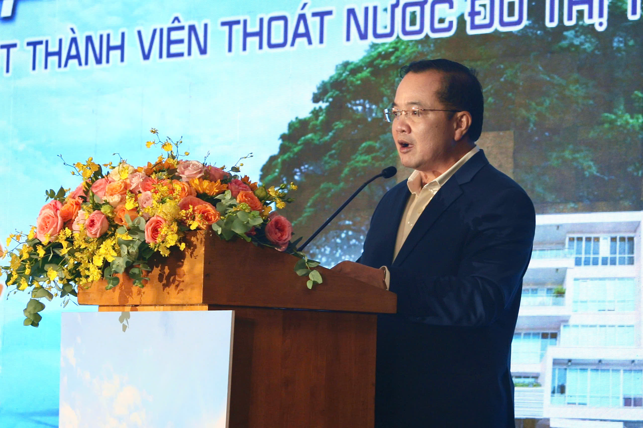 45 năm th&agrave;nh lập C&ocirc;ng ty TNHH MTV Tho&aacute;t nước đ&ocirc; thị TP HCM: Kh&ocirc;ng ngừng cống hiến- Ảnh 2.