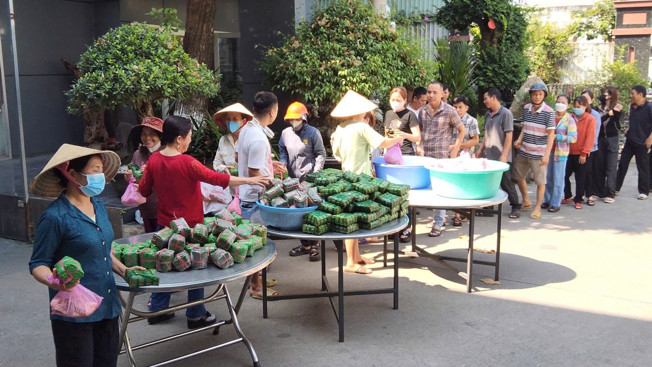 Doanh nghiệp cho công nhân nghỉ lễ dài ngày, thưởng cao- Ảnh 5.