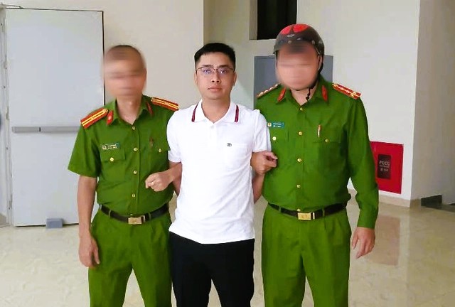 VIDEO: Lời khai của Bùi Đình Khánh - kẻ buôn ma túy, nổ súng khiến thiếu tá công an hy sinh- Ảnh 2.