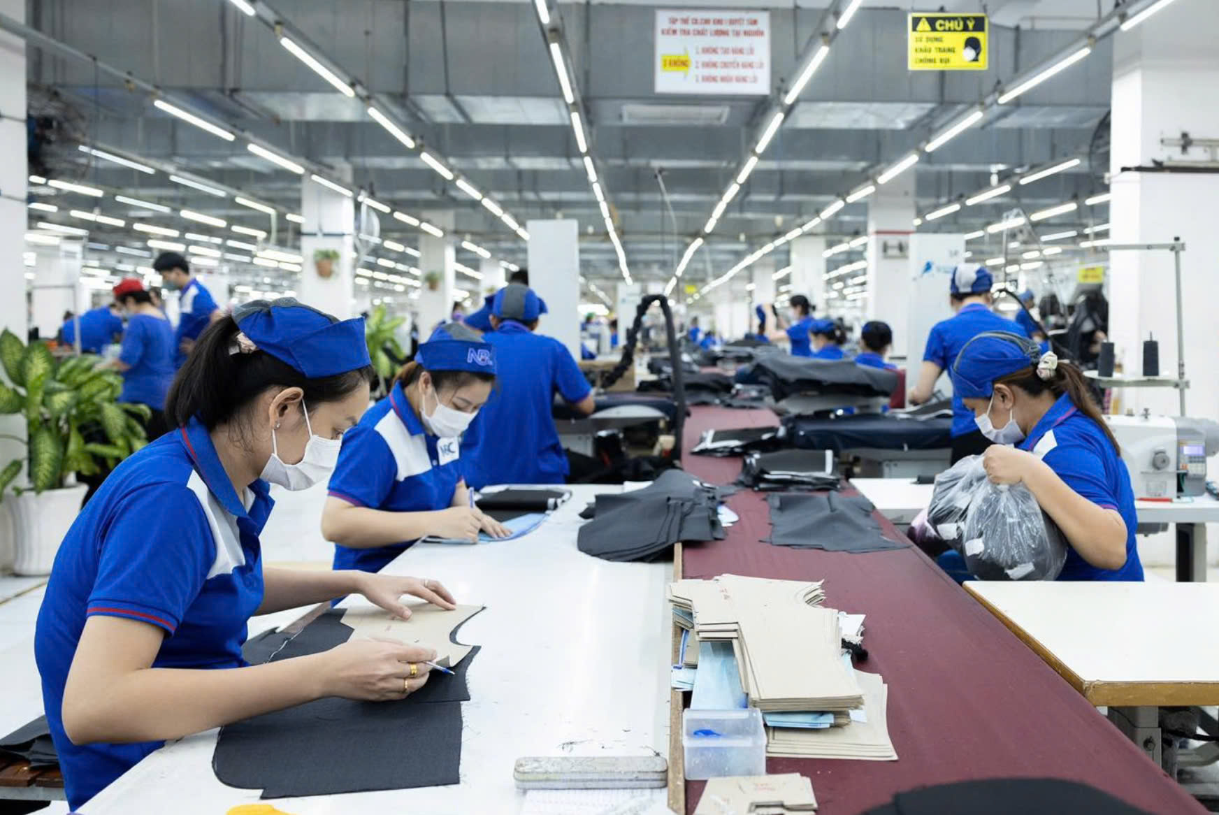 Giữ ổn định việc làm cho người lao động- Ảnh 1.
