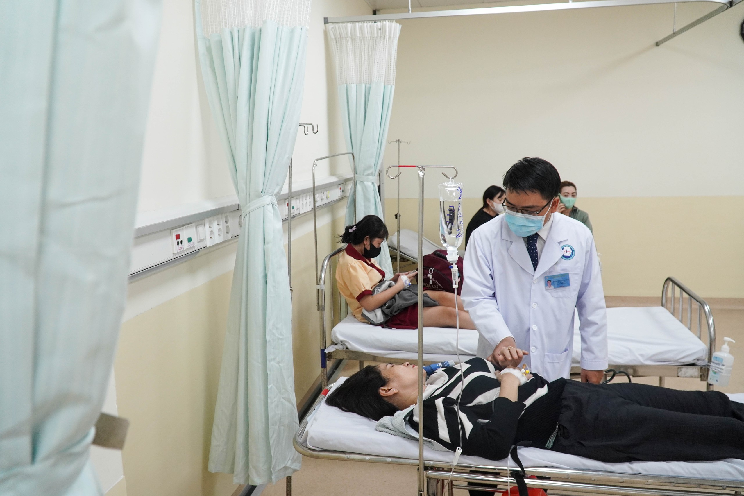H&igrave;nh ảnh bệnh viện ngoại th&agrave;nh TP HCM lột x&aacute;c ngoạn mục- Ảnh 10.