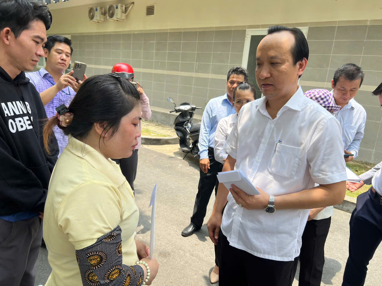 Lời kể của nạn nh&acirc;n trong vụ sập nh&agrave; xưởng ở B&igrave;nh Dương khiến 3 người tử vong- Ảnh 2.