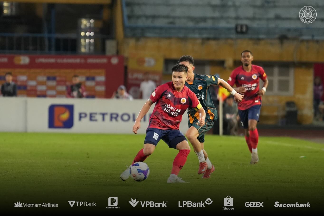 Nguyễn Quang Hải có nguy cơ lỡ hẹn với Man United- Ảnh 6.