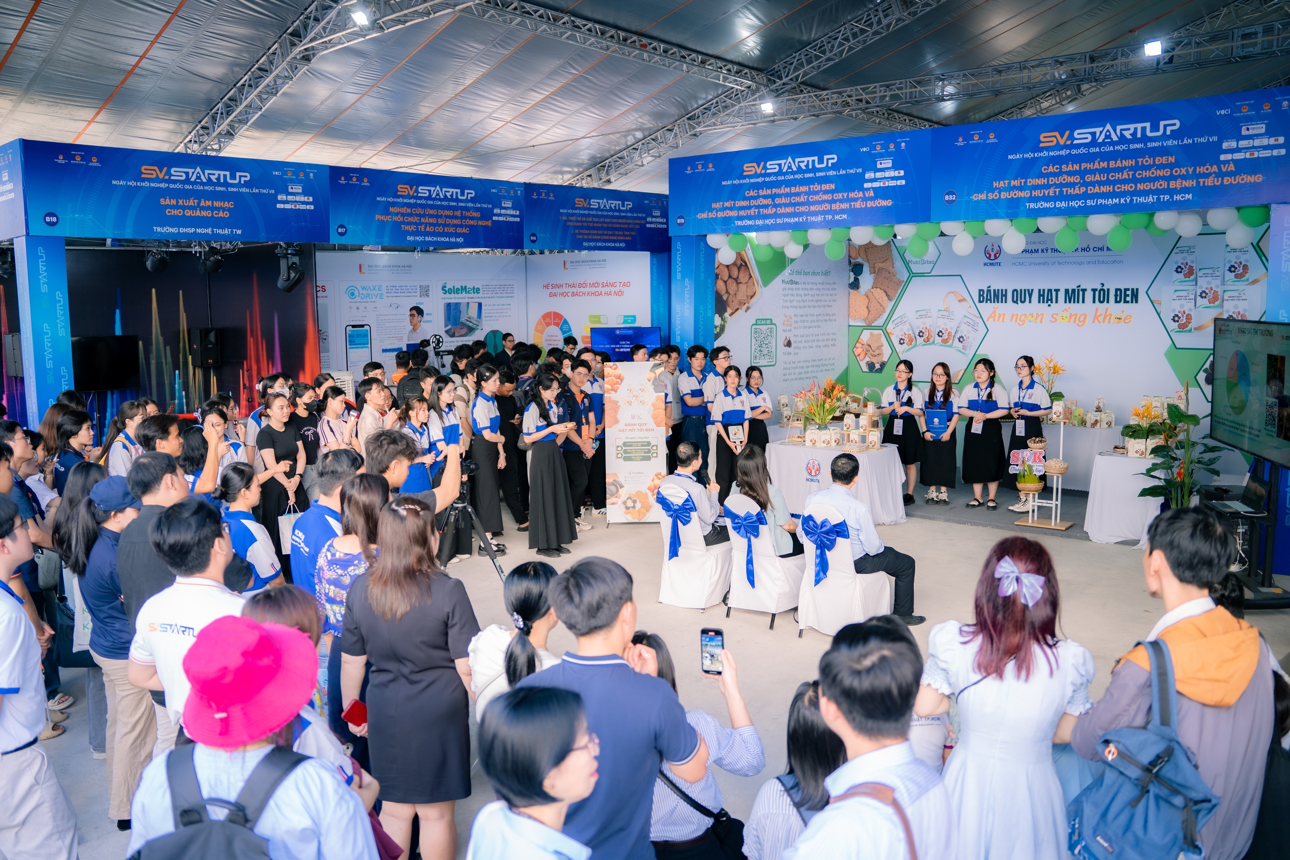 125 dự &aacute;n tranh t&agrave;i v&ograve;ng chung kết cuộc thi &ldquo;Học sinh, sinh vi&ecirc;n với &yacute; tưởng khởi nghiệp&rdquo; - Ảnh 1.