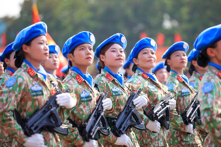 Thủ tướng: Nh&acirc;n d&acirc;n cả nước đang rất h&aacute;o hức mong chờ cuộc diễu binh, diễu h&agrave;nh- Ảnh 9.