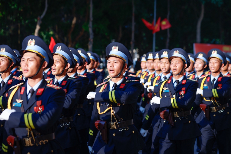 Thủ tướng: Nh&acirc;n d&acirc;n cả nước đang rất h&aacute;o hức mong chờ cuộc diễu binh, diễu h&agrave;nh- Ảnh 13.