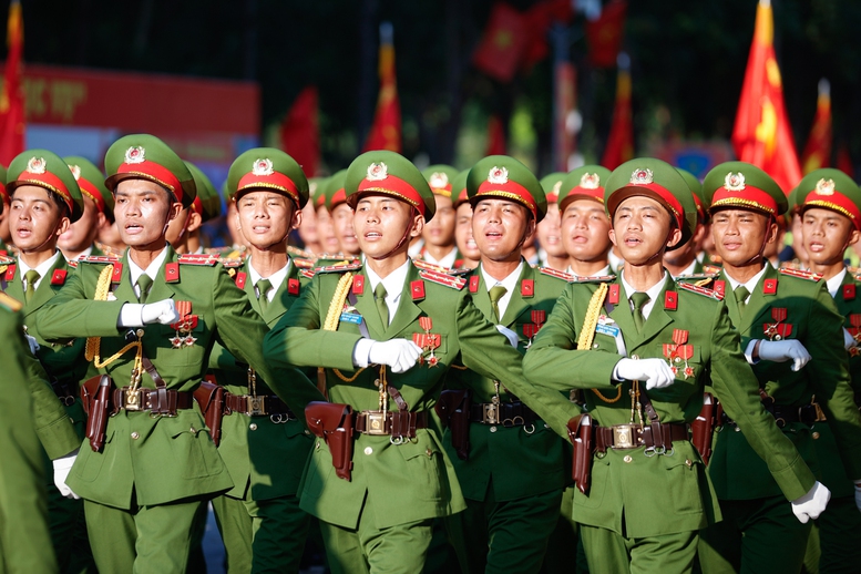 Thủ tướng: Nh&acirc;n d&acirc;n cả nước đang rất h&aacute;o hức mong chờ cuộc diễu binh, diễu h&agrave;nh- Ảnh 11.