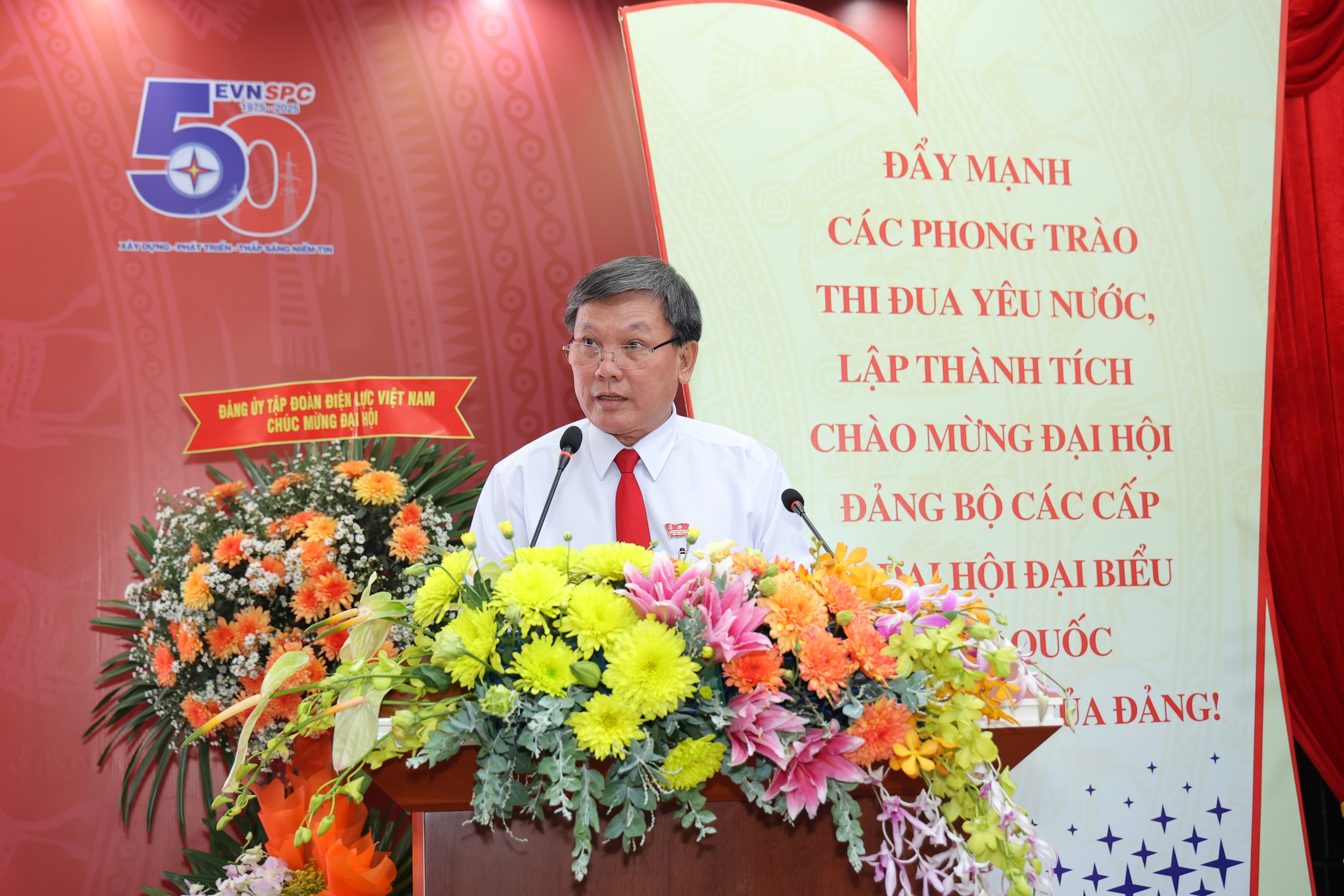 &Ocirc;ng L&ecirc; Văn Trang tiếp tục được t&iacute;n nhiệm giữ chức B&iacute; thư Đảng ủy EVNSPC- Ảnh 12.