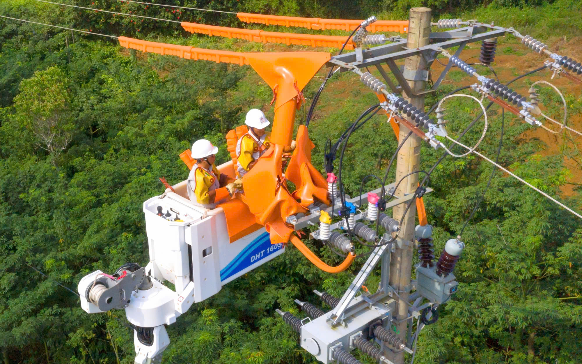 EVNCPC chủ động các phương án đảm bảo cung cấp điện các sự kiện quan trọng năm 2025