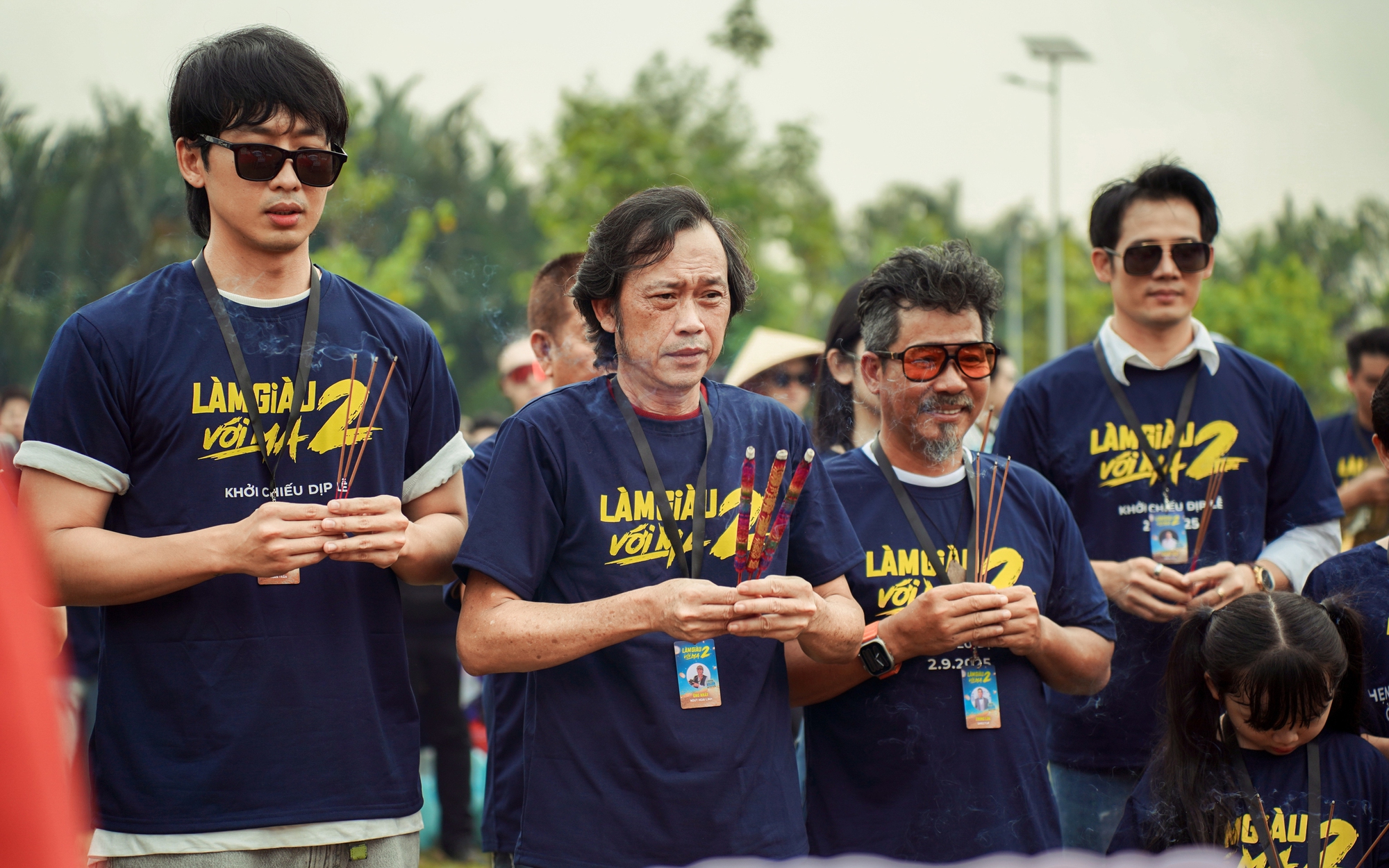 NSƯT Hoài Linh tái xuất trong "Làm giàu với ma 2"