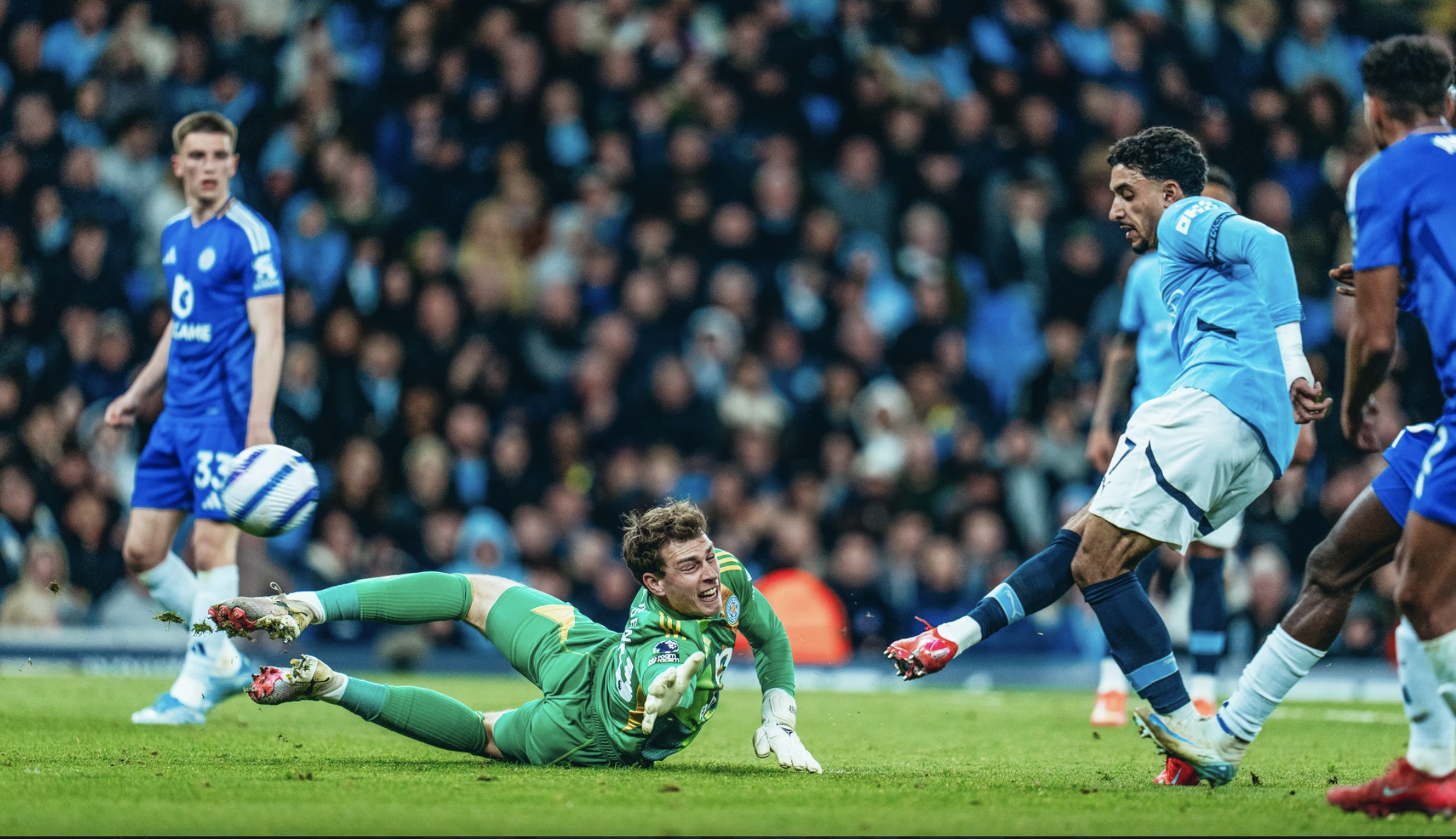 Man City, Liverpool thắng nh&agrave;n, Rashford lập c&ocirc;ng cho Aston Villa- Ảnh 2.