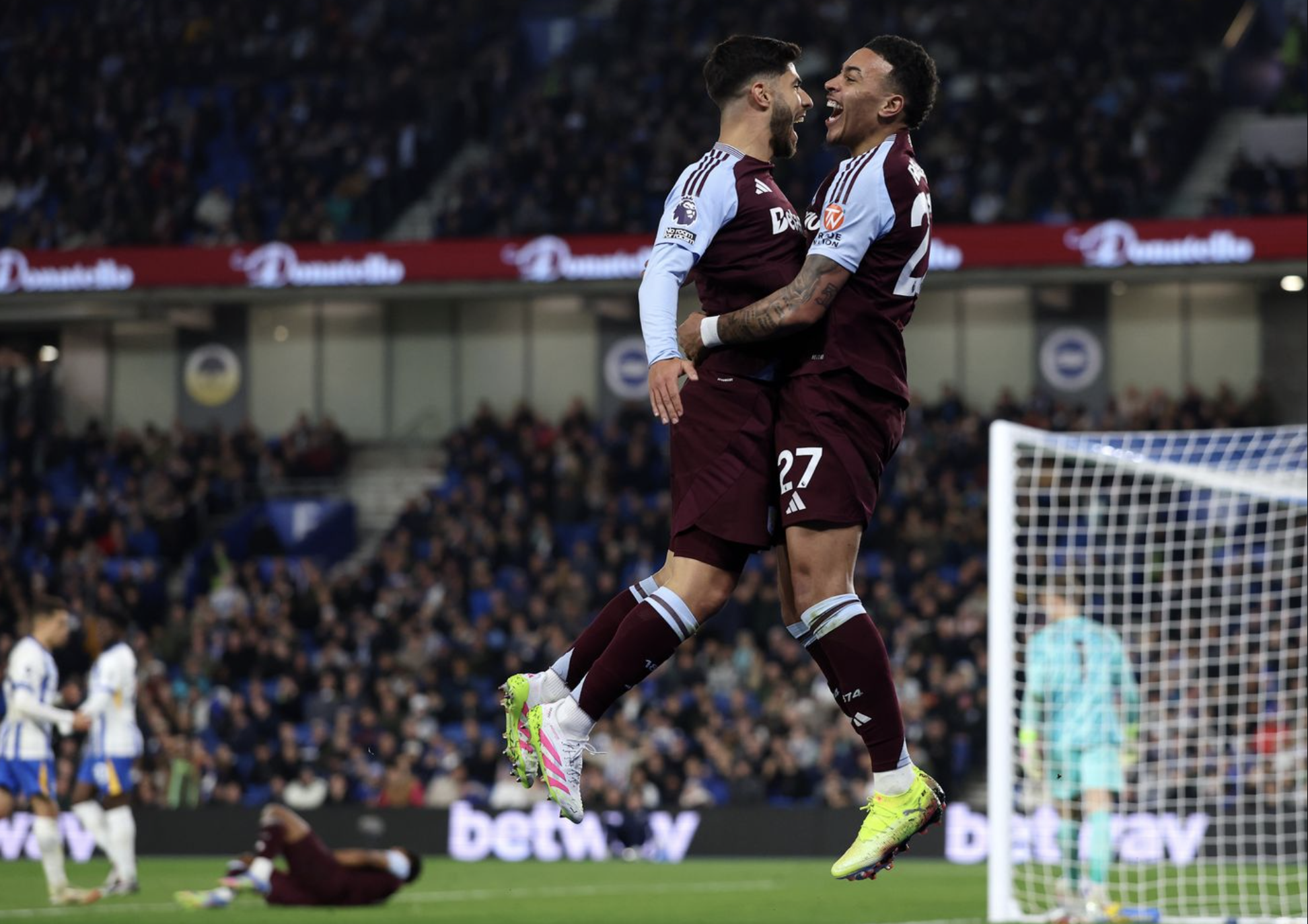 Man City, Liverpool thắng nh&agrave;n, Rashford lập c&ocirc;ng cho Aston Villa- Ảnh 7.