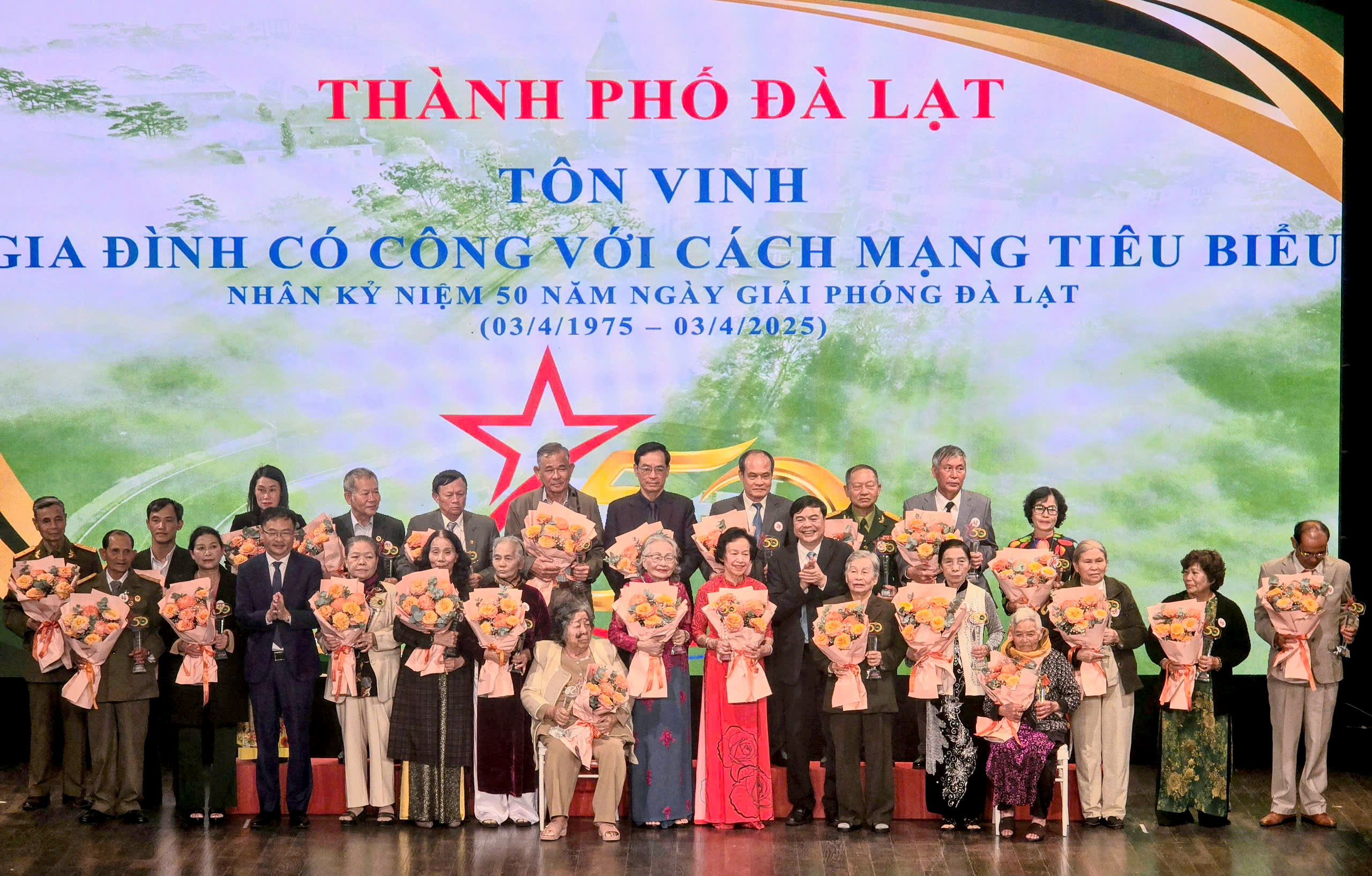 Đà Lạt tôn vinh 50 gia đình có công với cách mạng tiêu biểu- Ảnh 3.