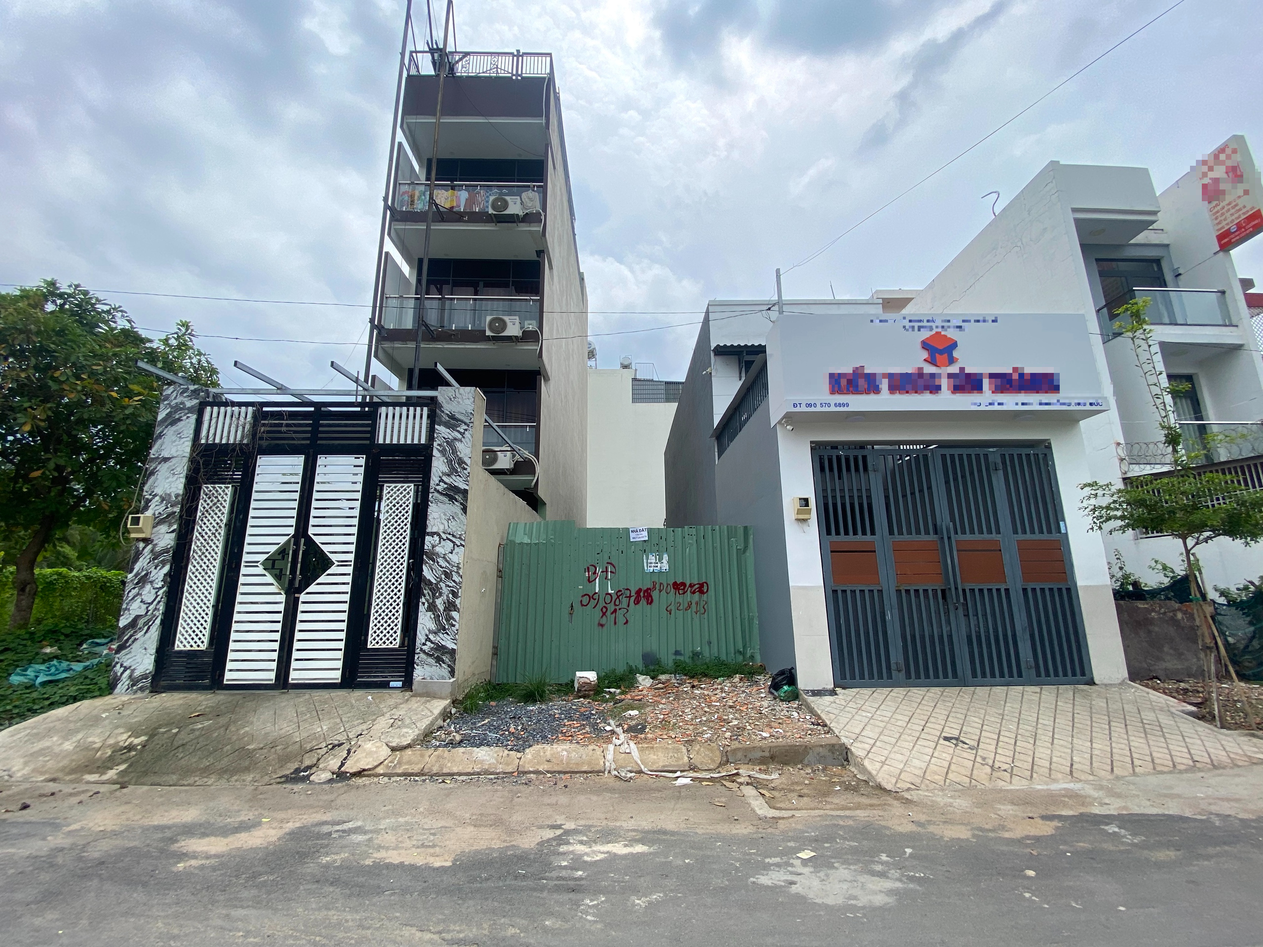 Nhiều người d&acirc;n TP HCM chờ th&aacute;o n&uacute;t thắt để x&acirc;y nh&agrave; trong năm nay- Ảnh 1.