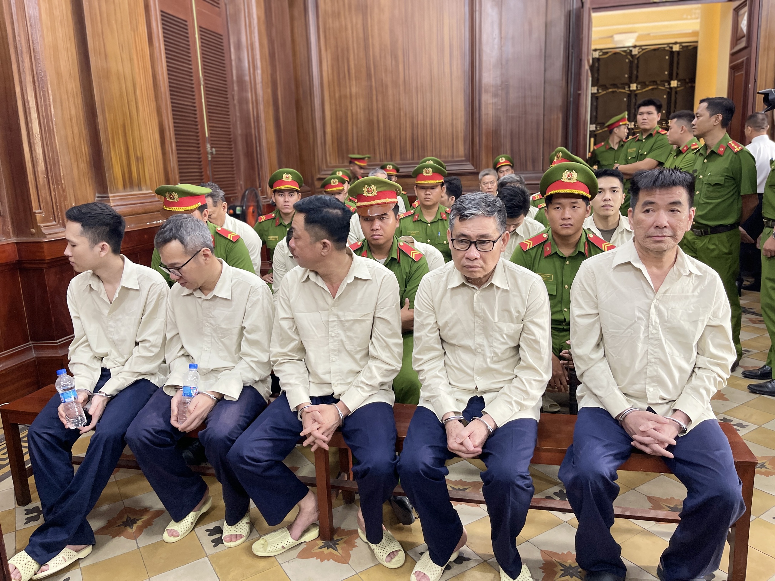 Cái kết của nhóm lợi ích có bàn tay cựu quan chức An Giang bảo kê- Ảnh 1.