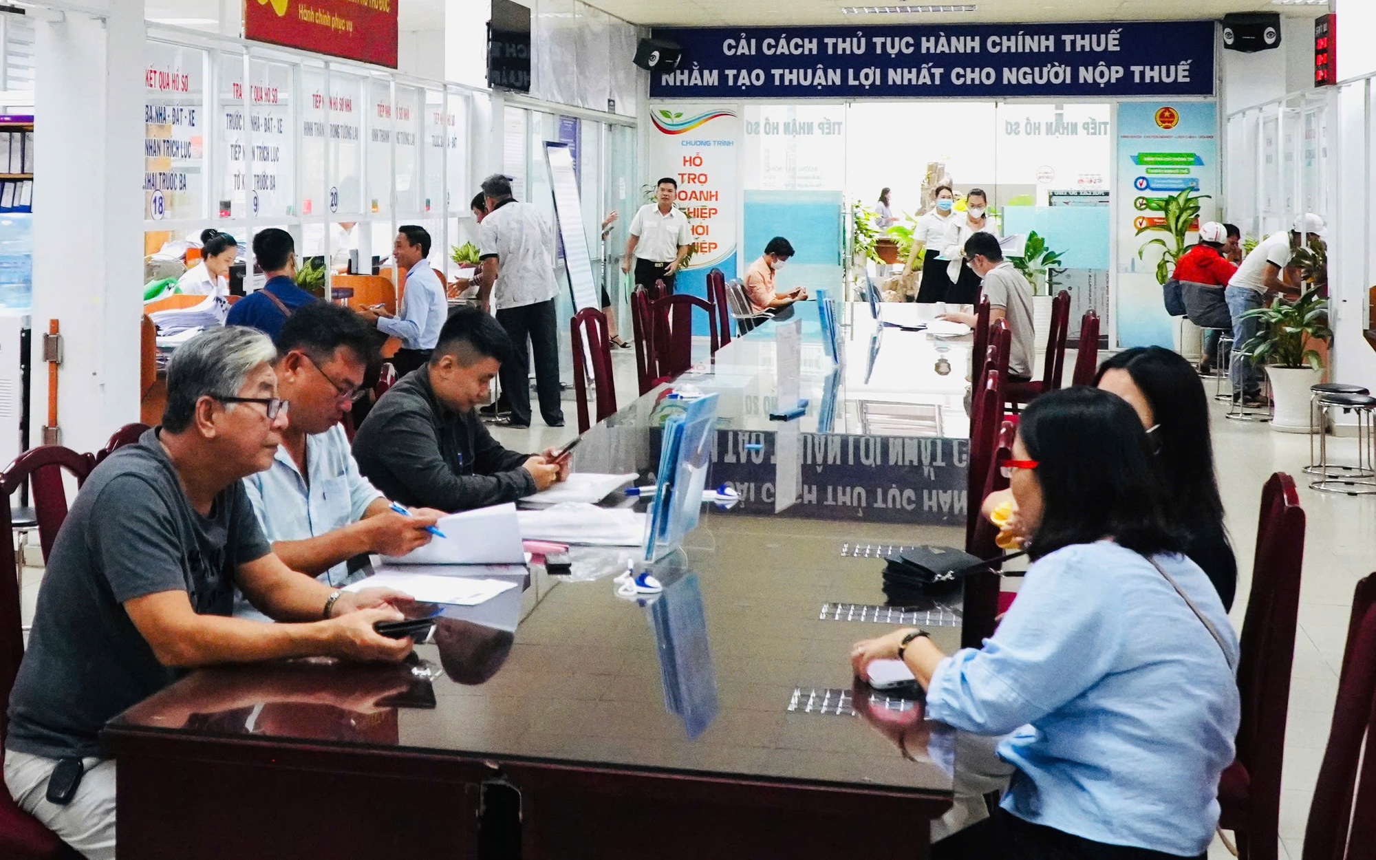 Lao động hợp đồng có được hưởng chế độ thôi việc theo Nghị định 178?