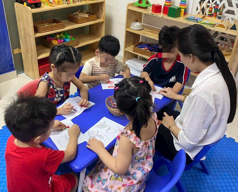 Công nhân ở TP HCM chật vật tìm nơi gửi con- Ảnh 2.