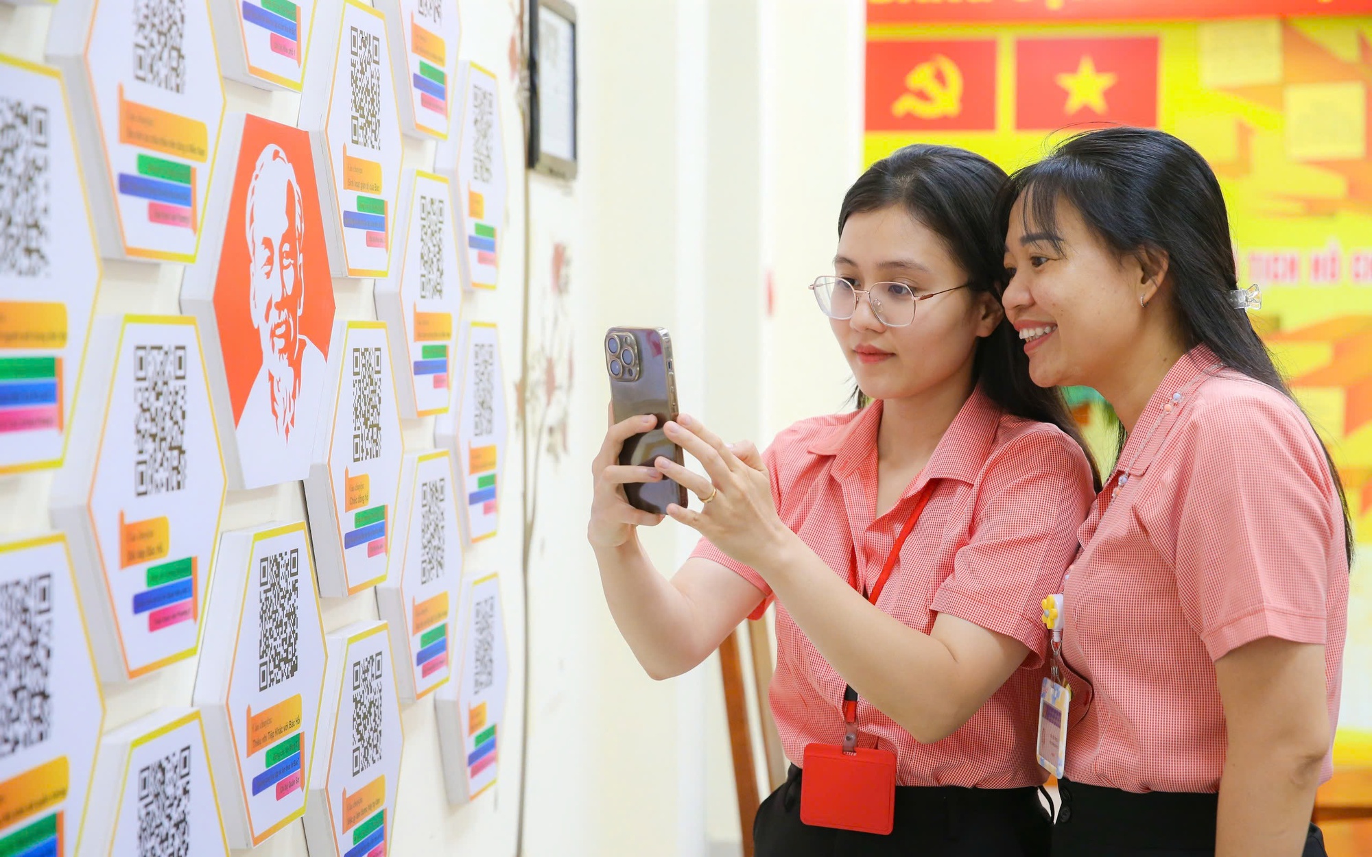 Học và làm theo Bác trở thành truyền thống, nét đẹp văn hóa của TP HCM - Ảnh 4.
